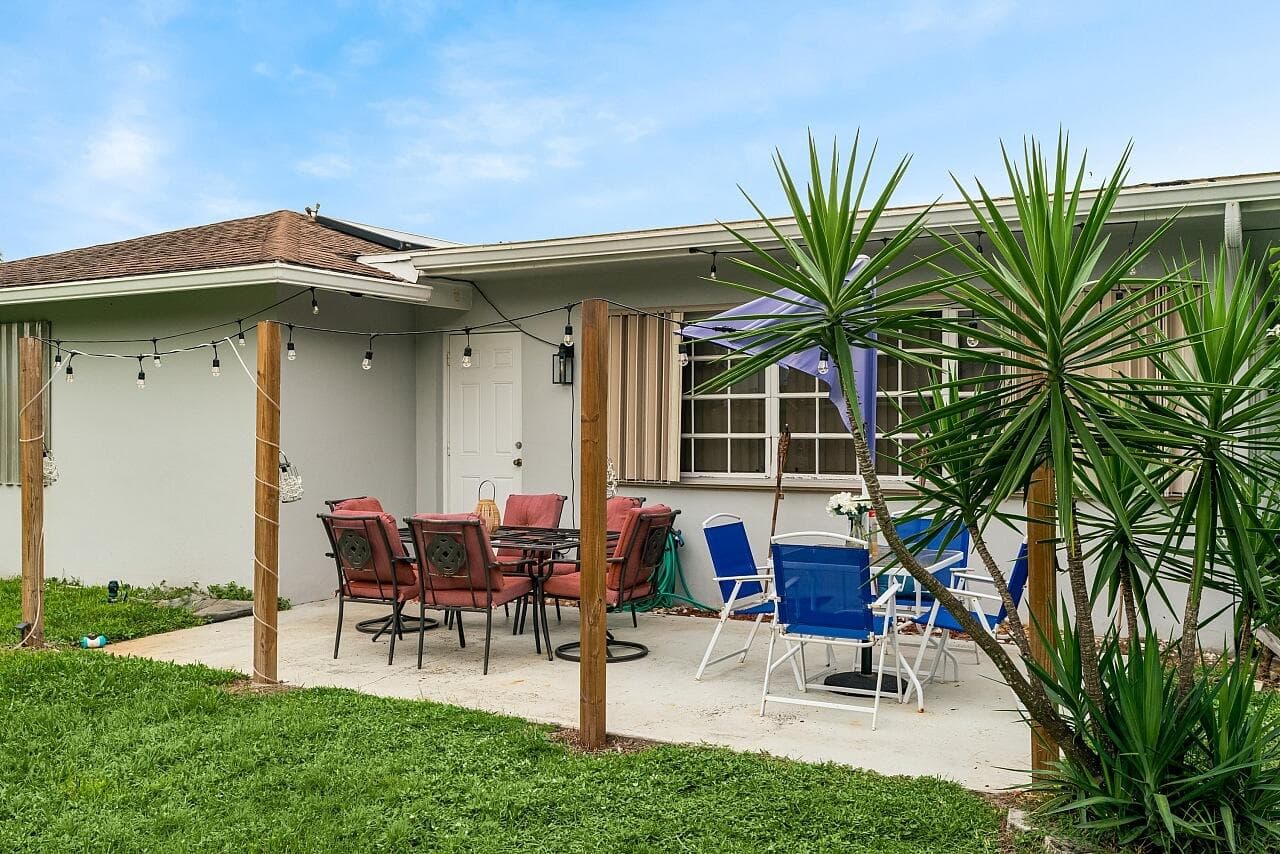 2482 SE Sidonia Street, Port St. Lucie, FL 34952 — photo 30 of 36
