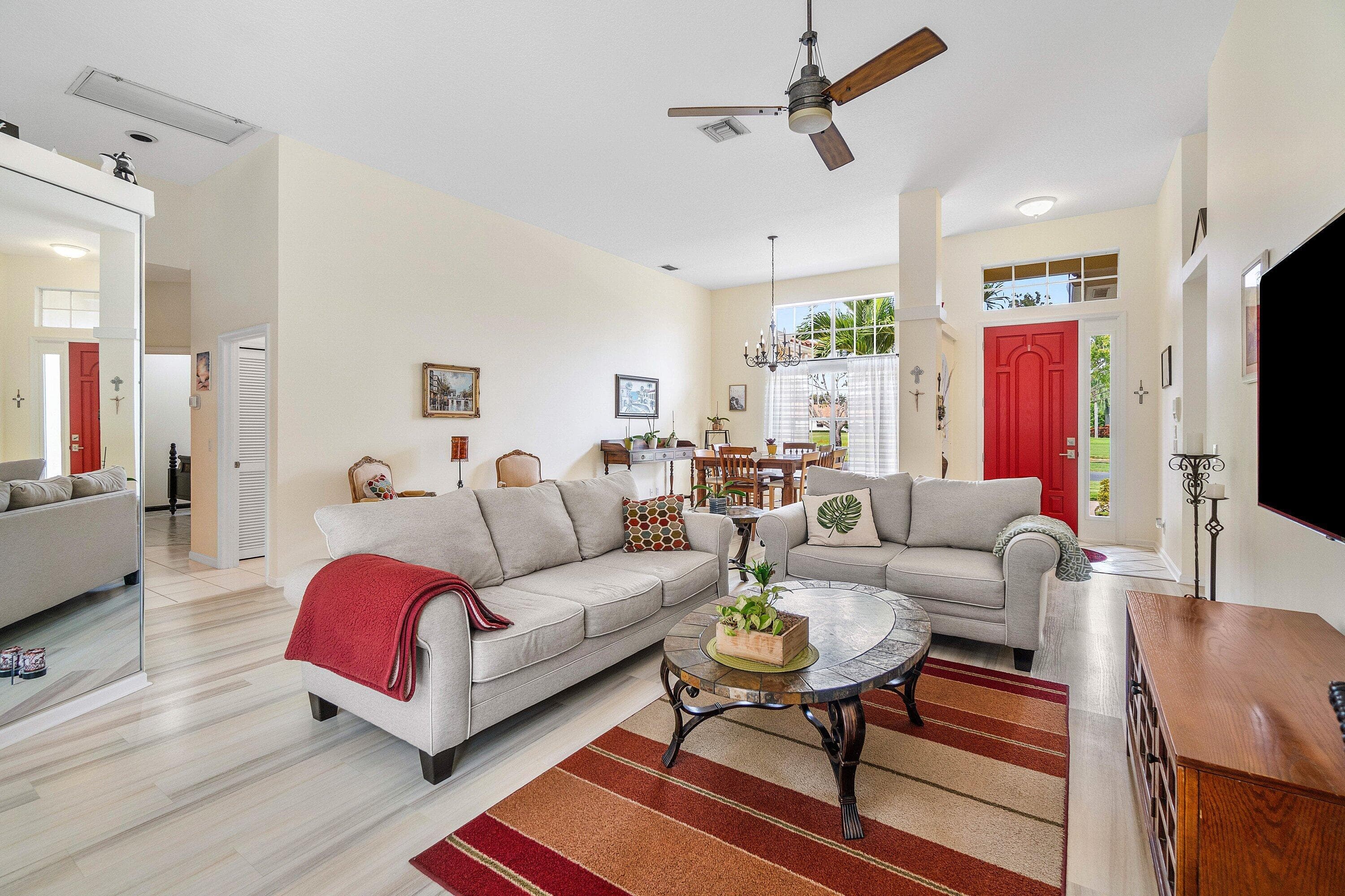 9043 Cypress Hollow Drive, Palm Beach Gardens, FL 33418 — photo 5 of 38