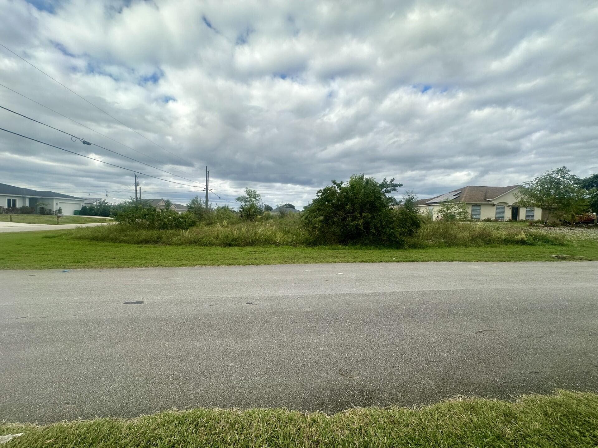 689 SW Fair Avenue, Port St. Lucie, FL 34953 — photo 2 of 4