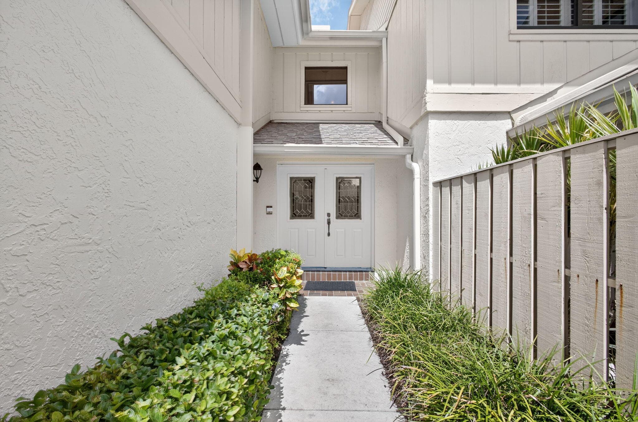 16942 Waterbend Drive 258, Jupiter, FL 33477 — photo 1 of 33