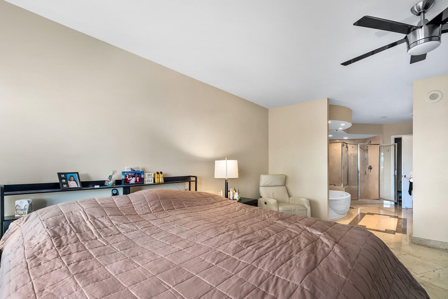 18911 Collins Avenue 506 On 5th Floor, Sunny Isles Beach, FL 33160 — photo 32 of 88