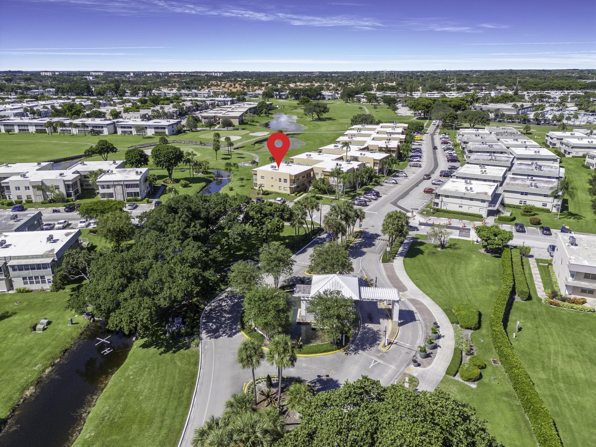 480 Flanders J, Delray Beach, FL 33484 — photo 3 of 45