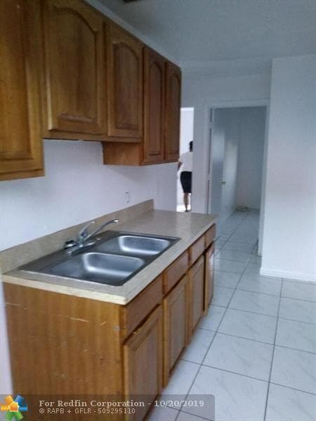 2721 Avenue Avenue S A1, Riviera Beach, FL 33404 — photo 5 of 6