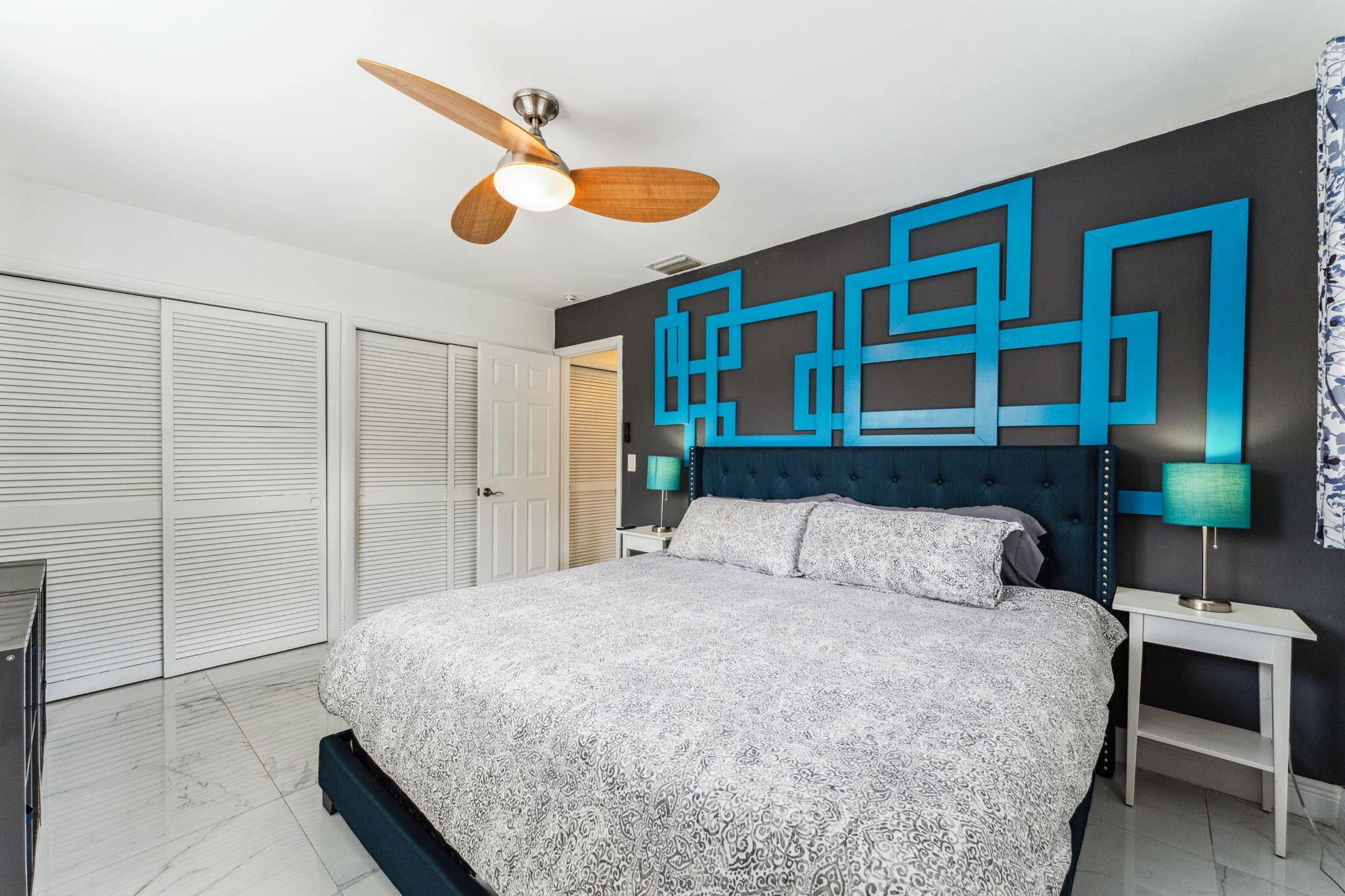 1243 Garfield Street, Hollywood, FL 33019 — photo 11 of 27