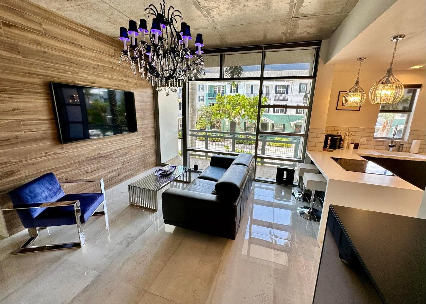 335 SE 6th Avenue 210, Delray Beach, FL 33483 — photo 4 of 33