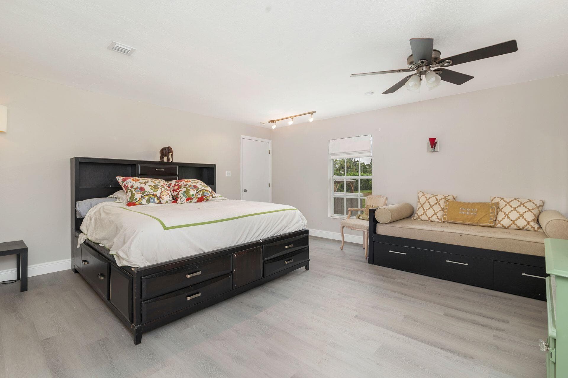 2770 E Road, Loxahatchee Groves, FL 33470 — photo 23 of 51