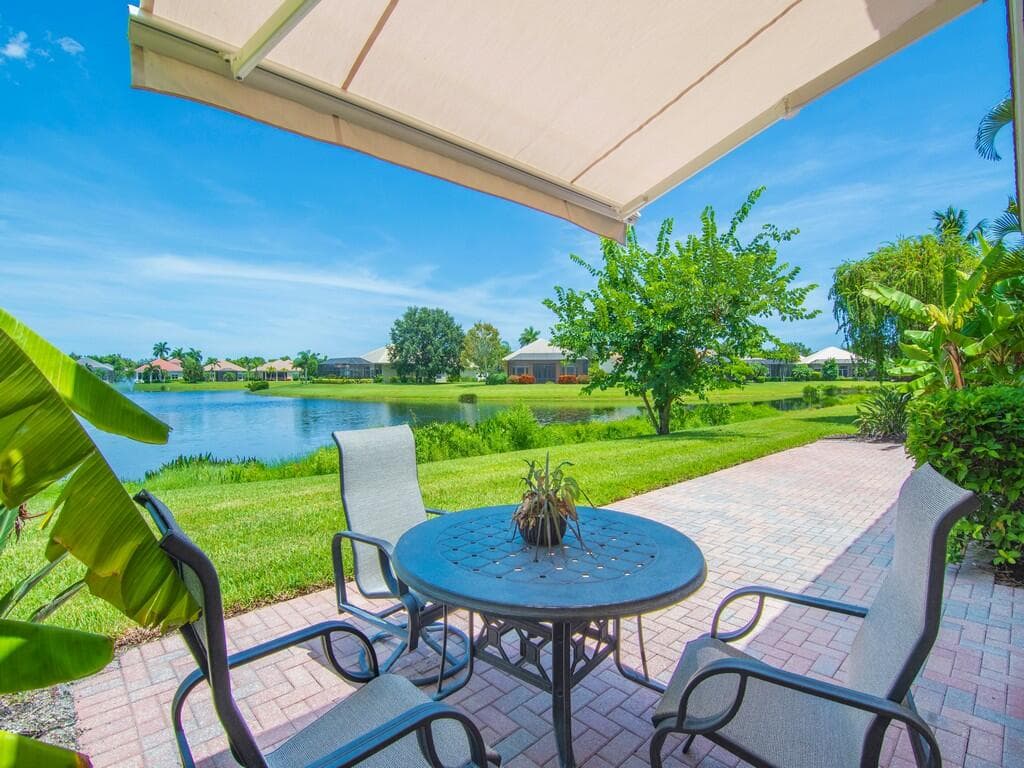 1208 Riverwind Circle, Vero Beach, FL 32967 — photo 3 of 47