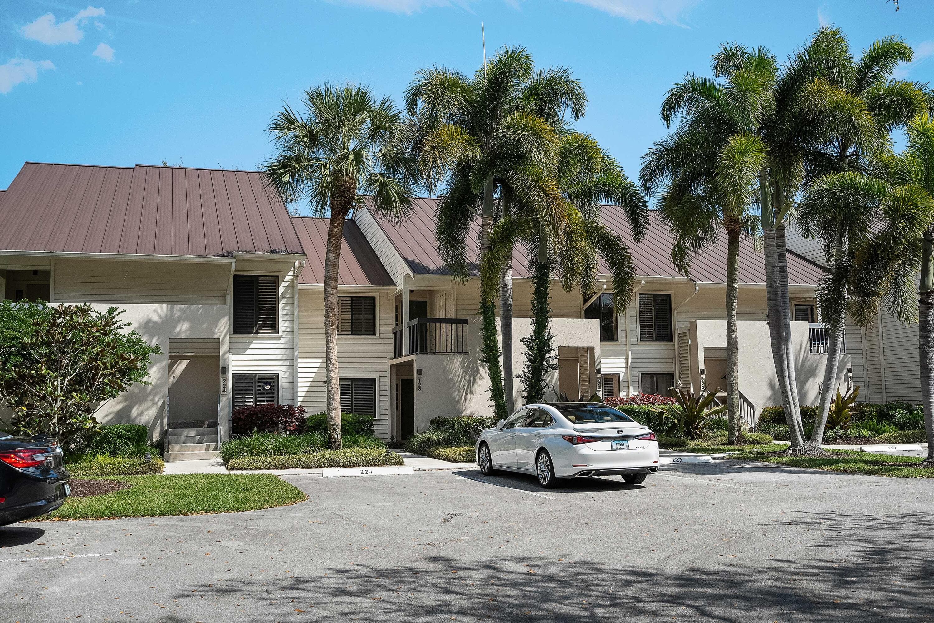 6403 SE Brandywine Court 223, Stuart, FL 34997 — photo 2 of 50