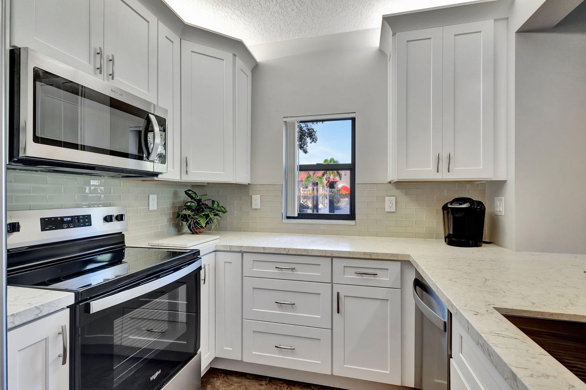 300 Uno Lago Drive 101, Juno Beach, FL 33408 — photo 11 of 48