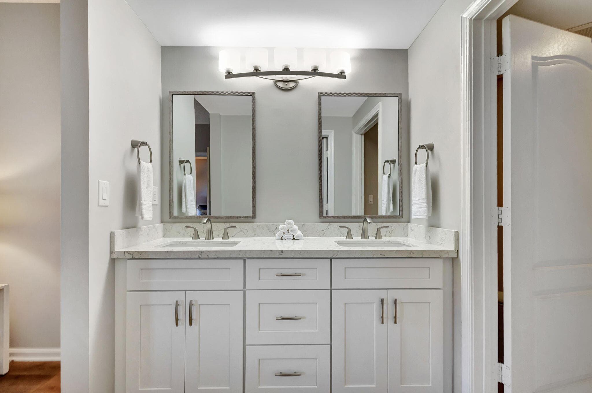 300 Uno Lago Drive 101, Juno Beach, FL 33408 — photo 28 of 48