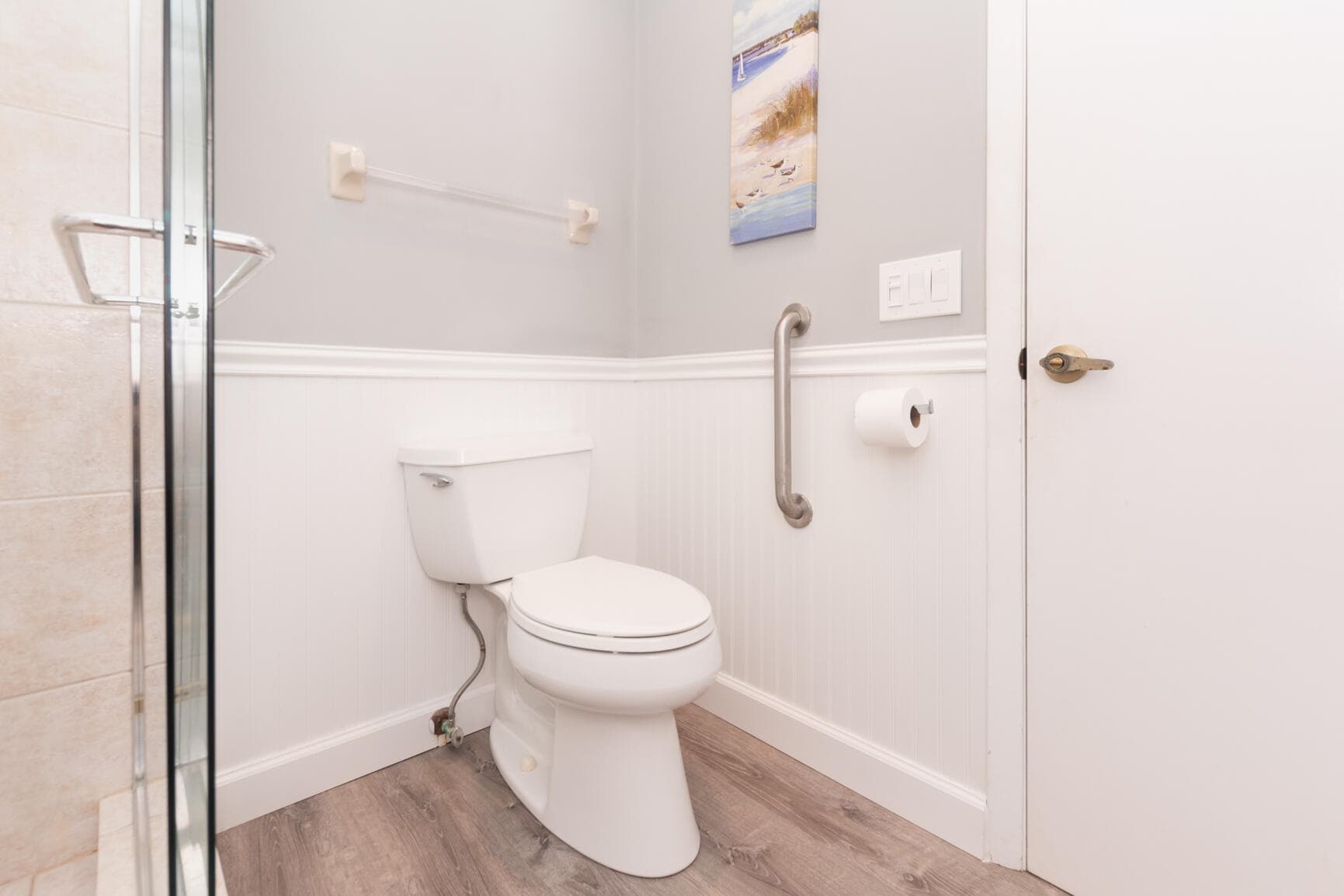 4041 NE Breakwater Drive, Jensen Beach, FL 34957 — photo 11 of 37