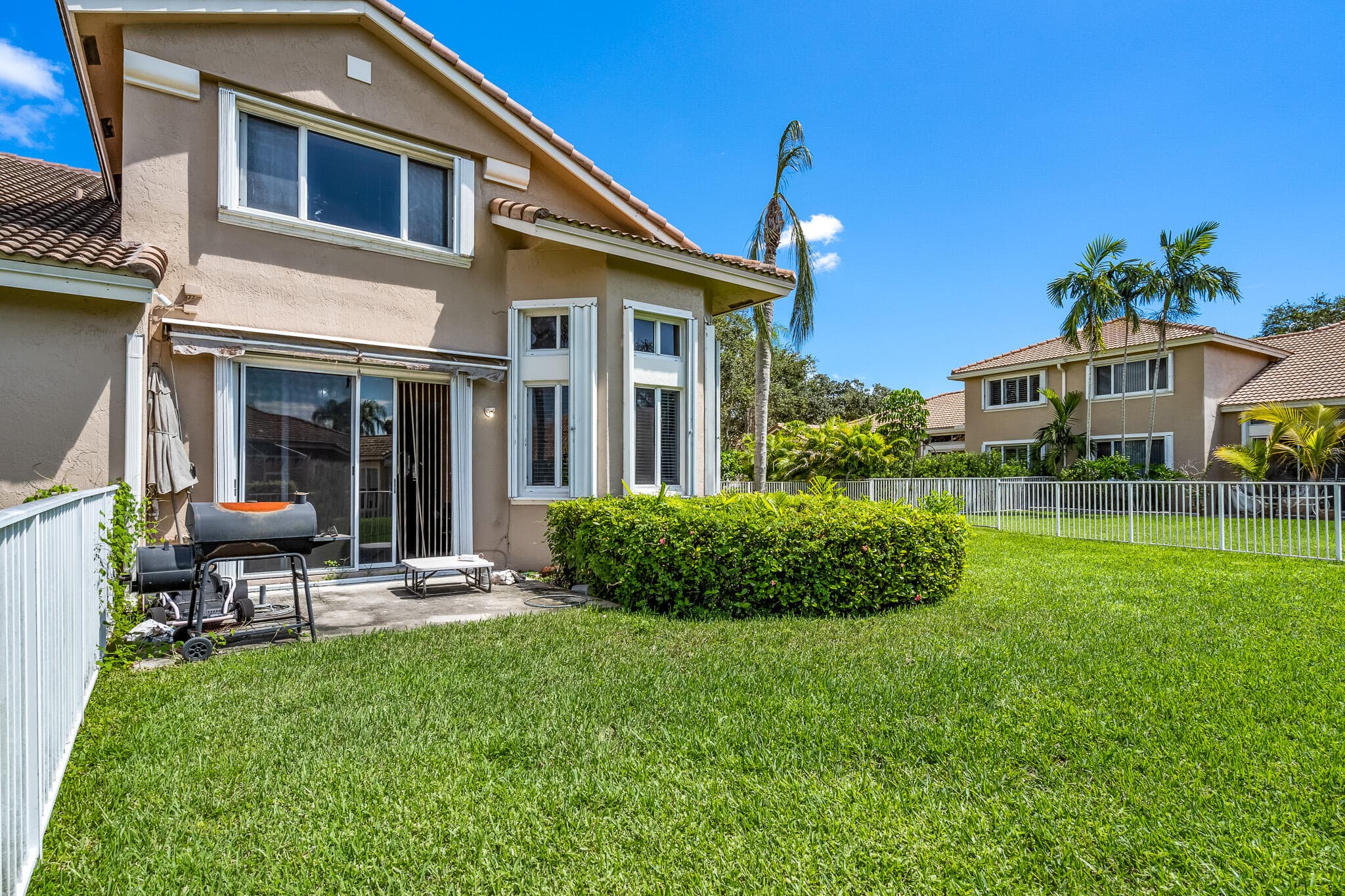 15822 SW 10th Street, Pembroke Pines, FL 33027 — photo 32 of 38