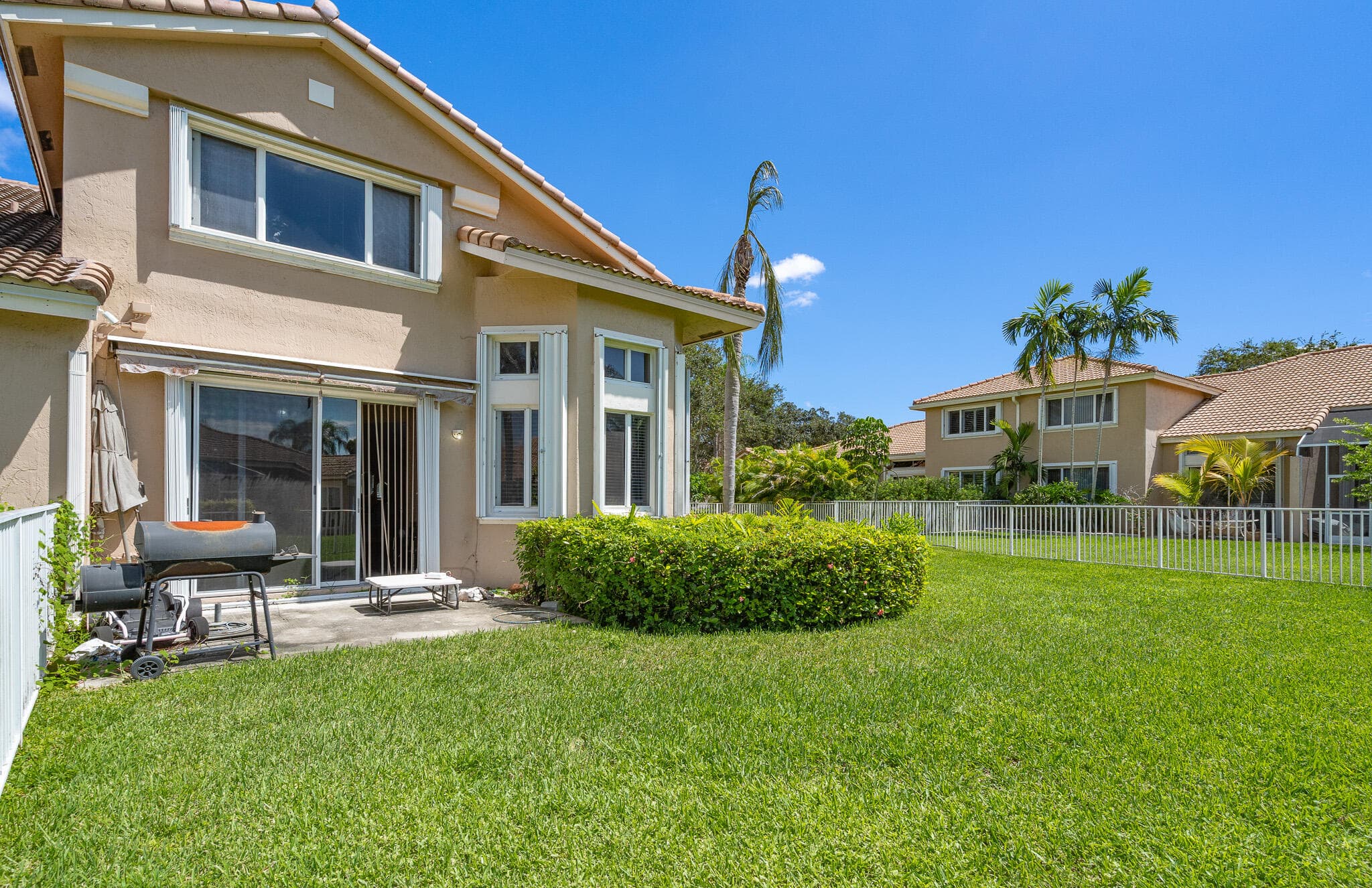 15822 SW 10th Street, Pembroke Pines, FL 33027 — photo 33 of 38