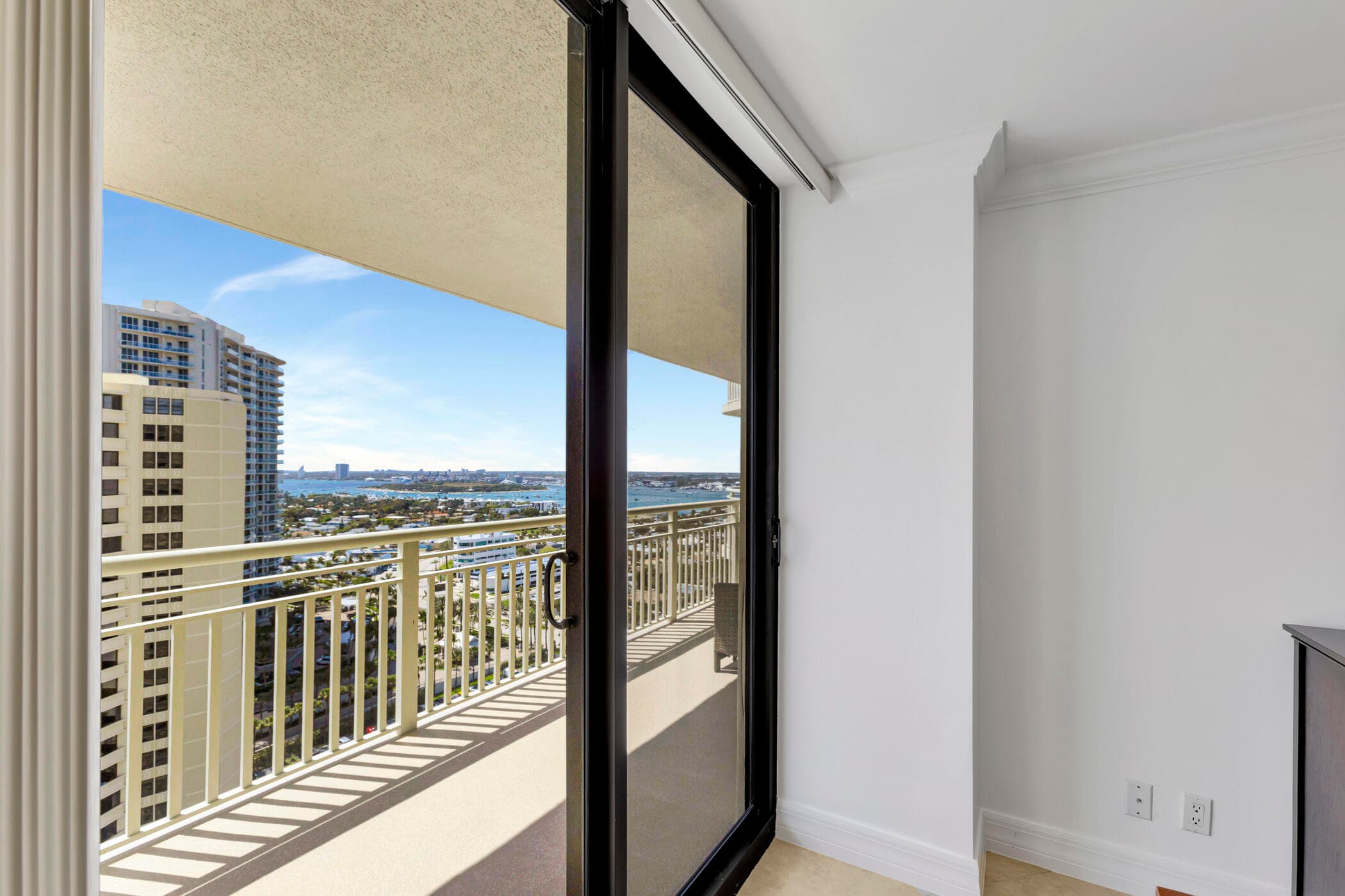 3000 N Ocean Drive 22 G, Singer Island, FL 33404 — photo 16 of 57