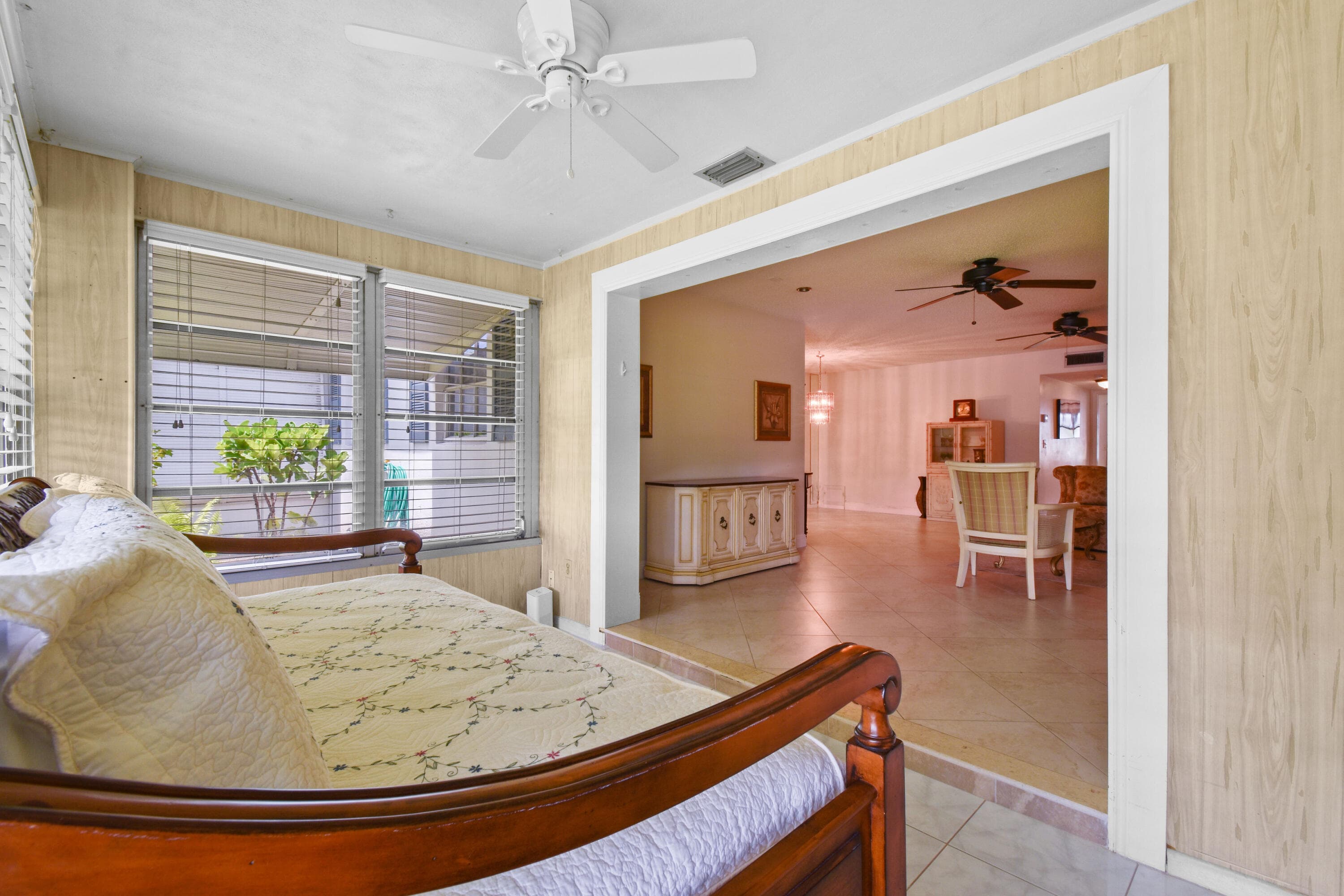 1097 Circle Terrace W C, Delray Beach, FL 33445 — photo 10 of 36