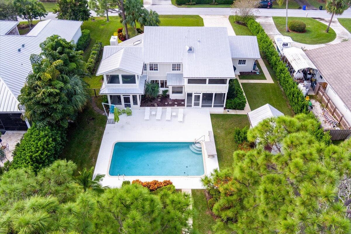 1947 NW Palmetto Terrace, Stuart, FL 34994 — photo 10 of 128
