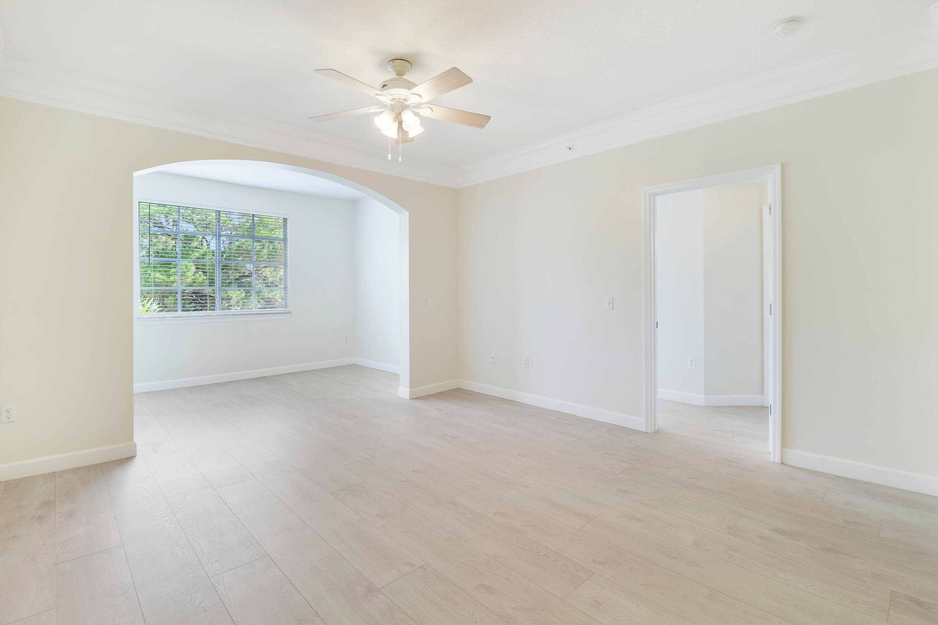 6305 Myrtlewood Circle W, Palm Beach Gardens, FL 33418 — photo 11 of 32