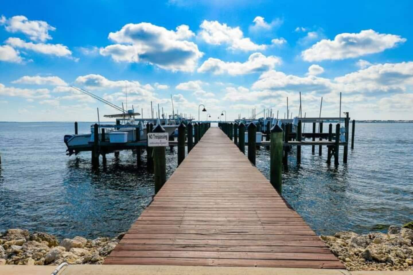4041 NE Breakwater Drive, Jensen Beach, FL 34957 — photo 31 of 37
