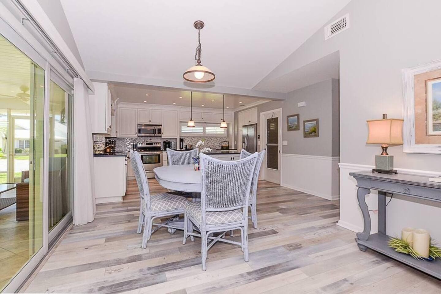 4031 NE Breakwater Drive, Jensen Beach, FL 34957 — photo 11 of 51