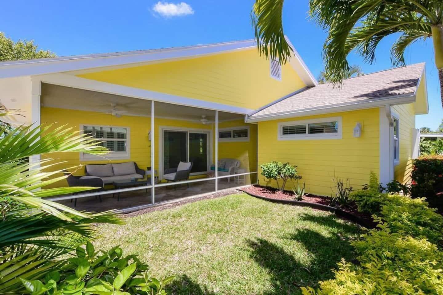 4031 NE Breakwater Drive, Jensen Beach, FL 34957 — photo 38 of 51