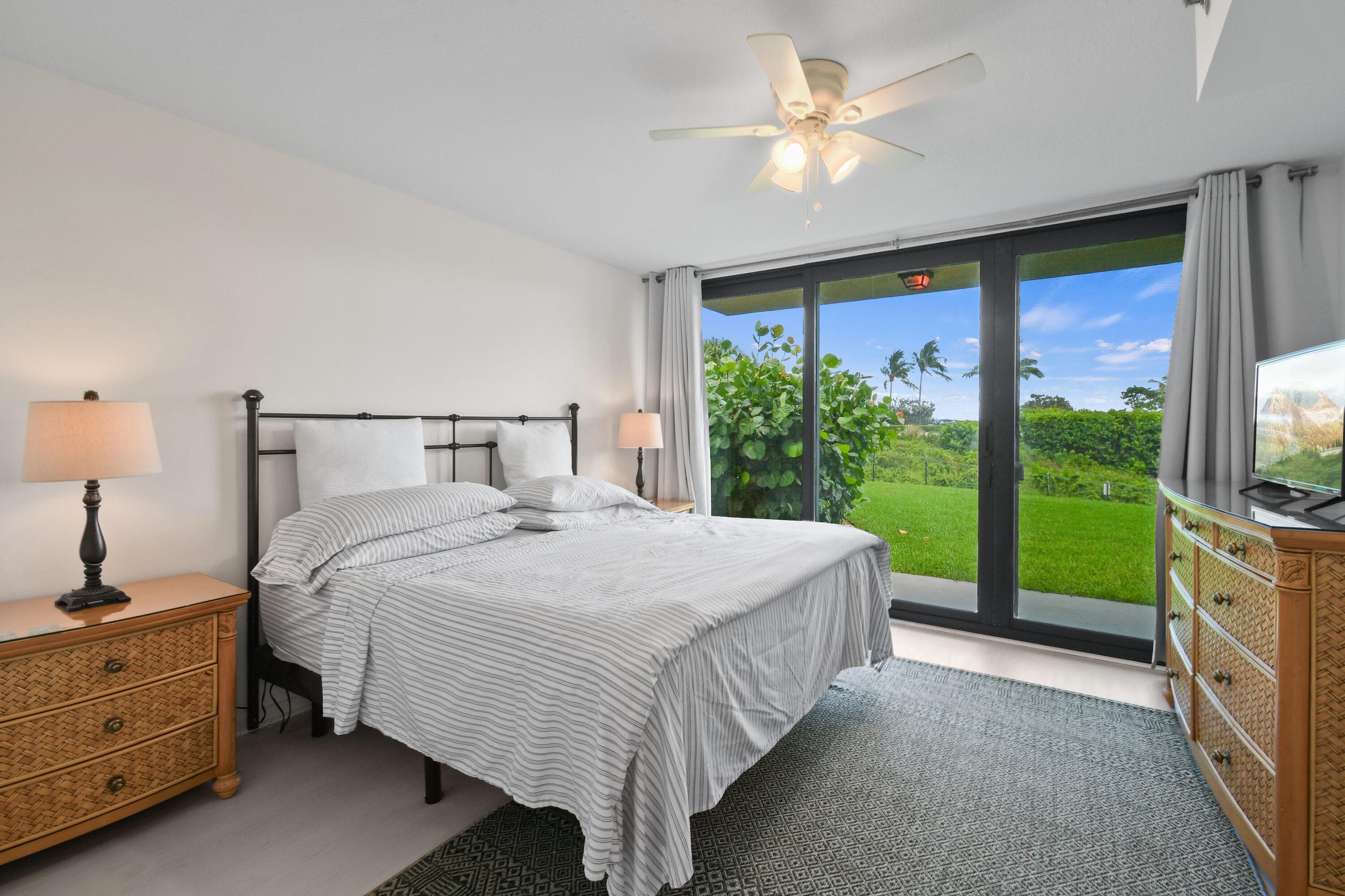 Condominium in Jupiter — photo 13 of 51