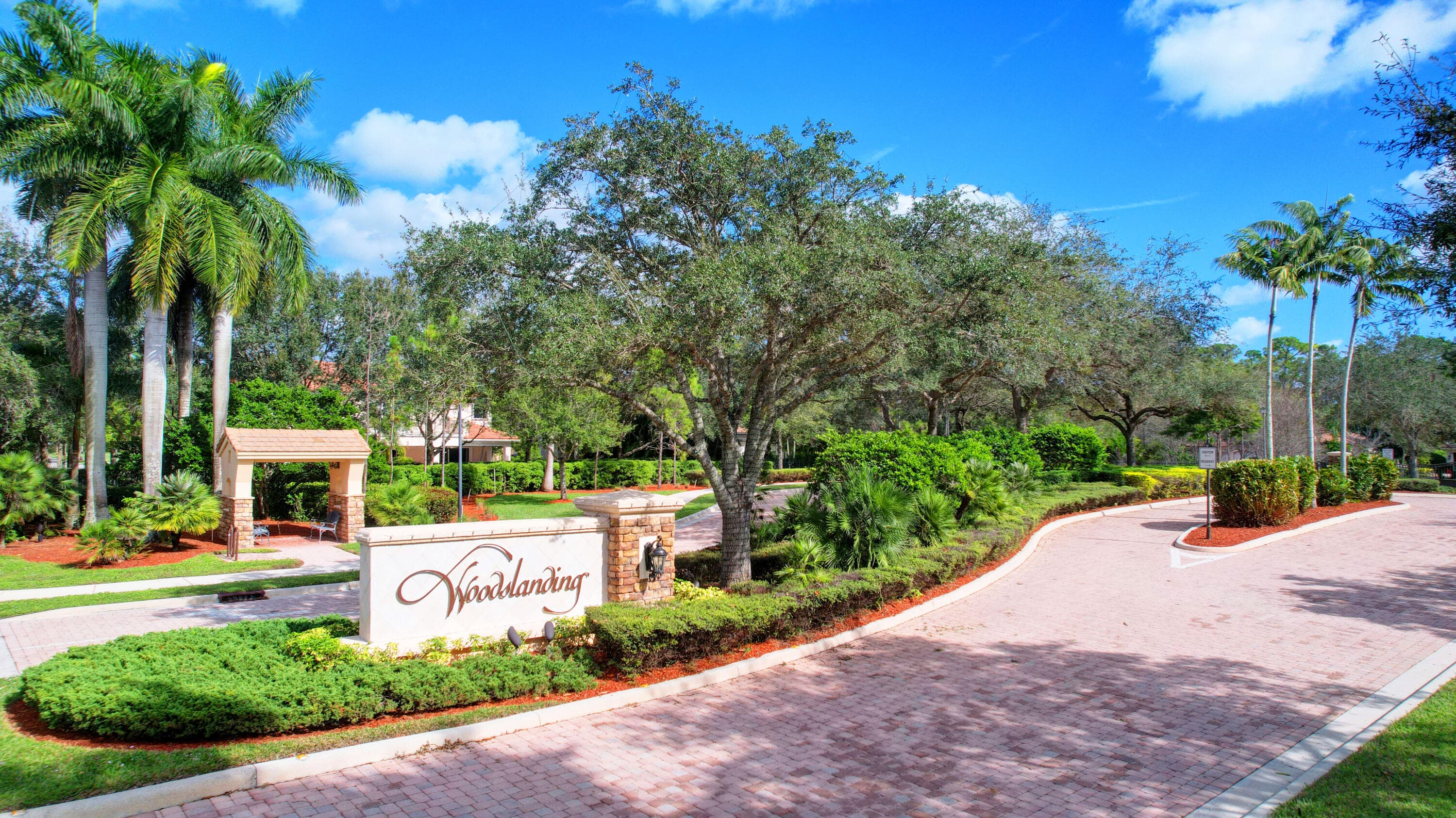 8123 Woodslanding Trail, West Palm Beach, FL 33411 — photo 2 of 48