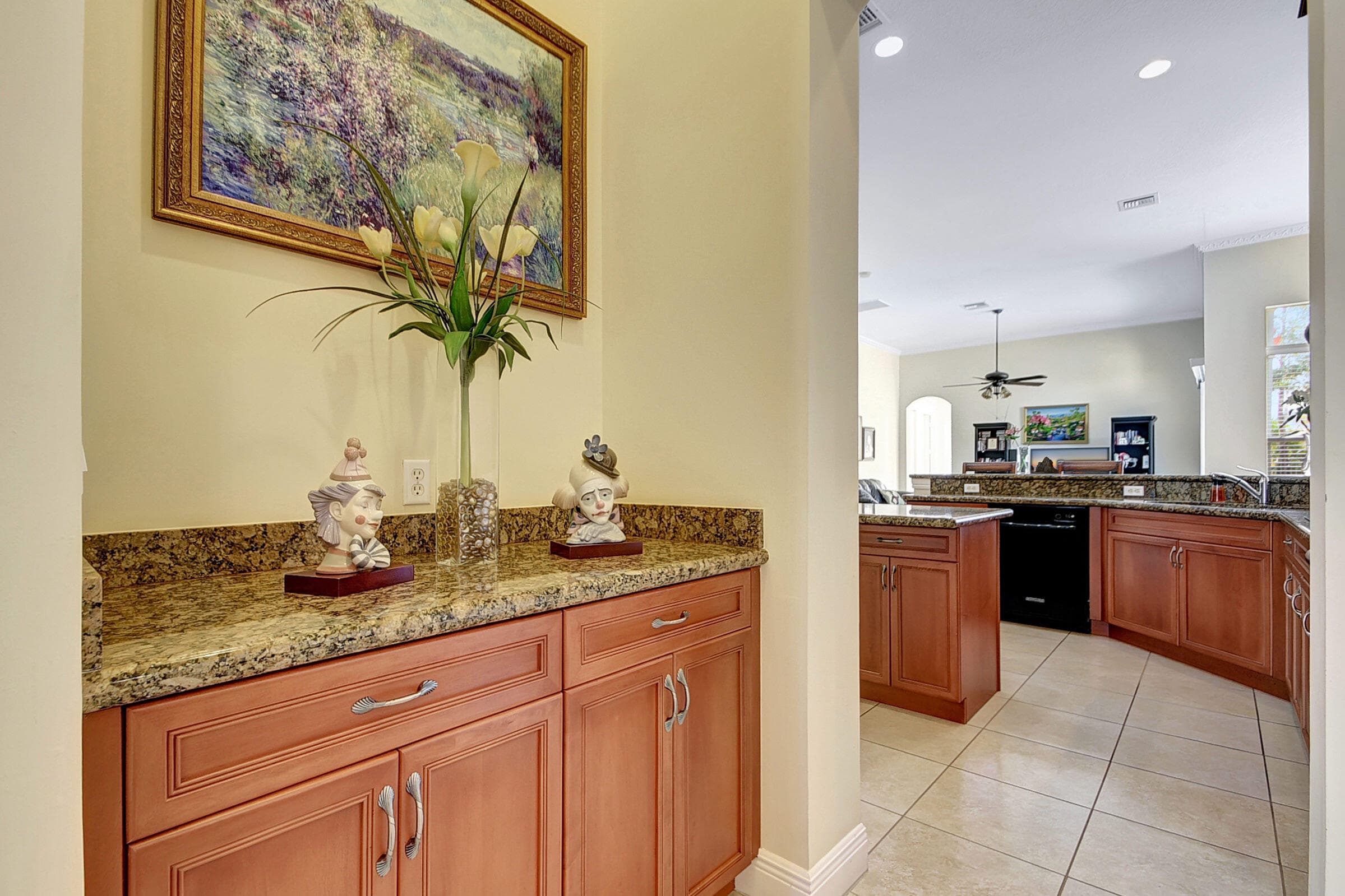 8123 Woodslanding Trail, West Palm Beach, FL 33411 — photo 8 of 48
