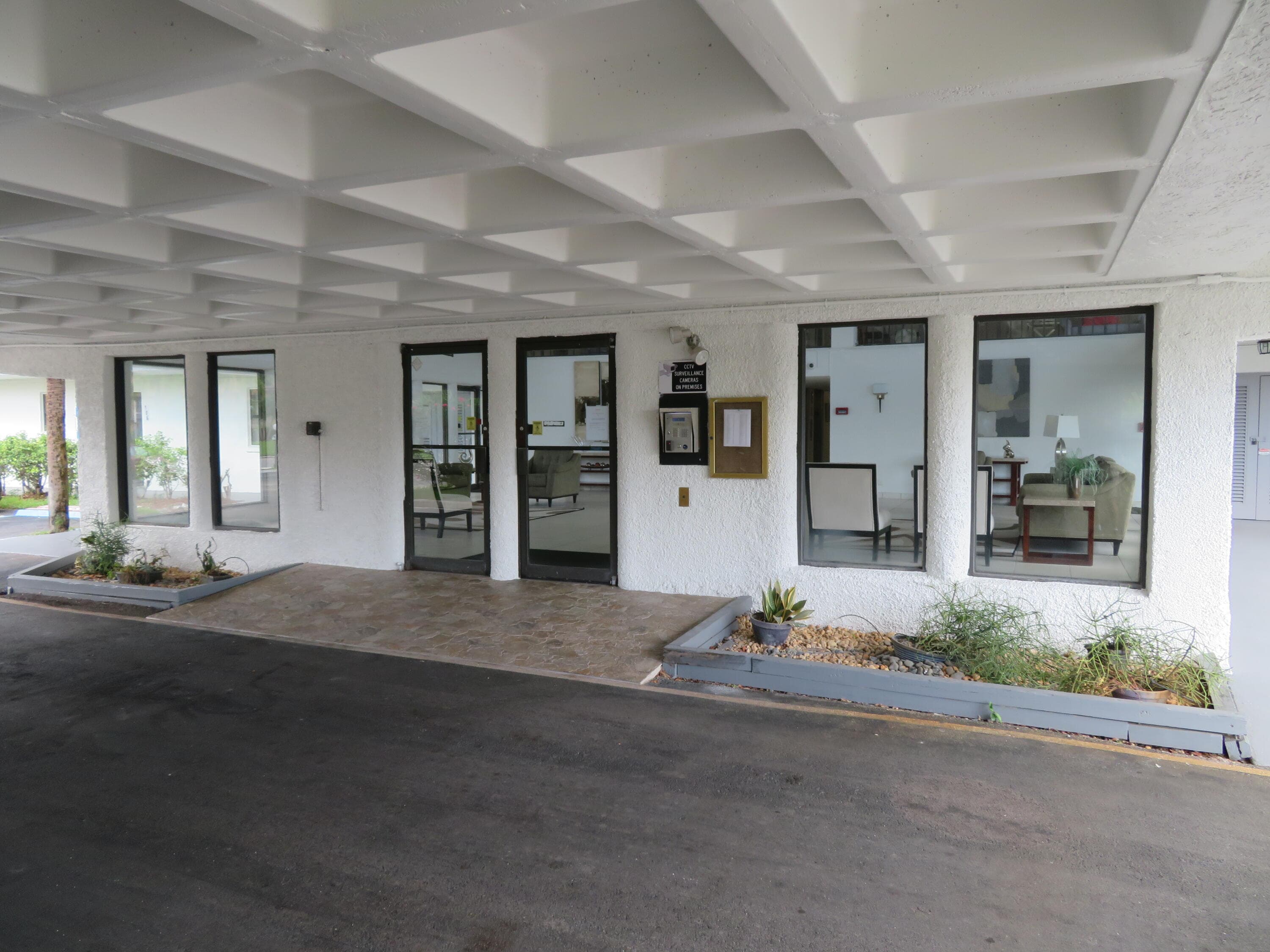 9233 SW 8th Street 117, Boca Raton, FL 33428 — photo 3 of 37