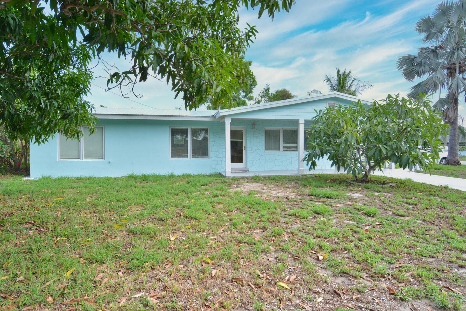 1395 NE Flora Place, Jensen Beach, FL 34957 — photo 3 of 25