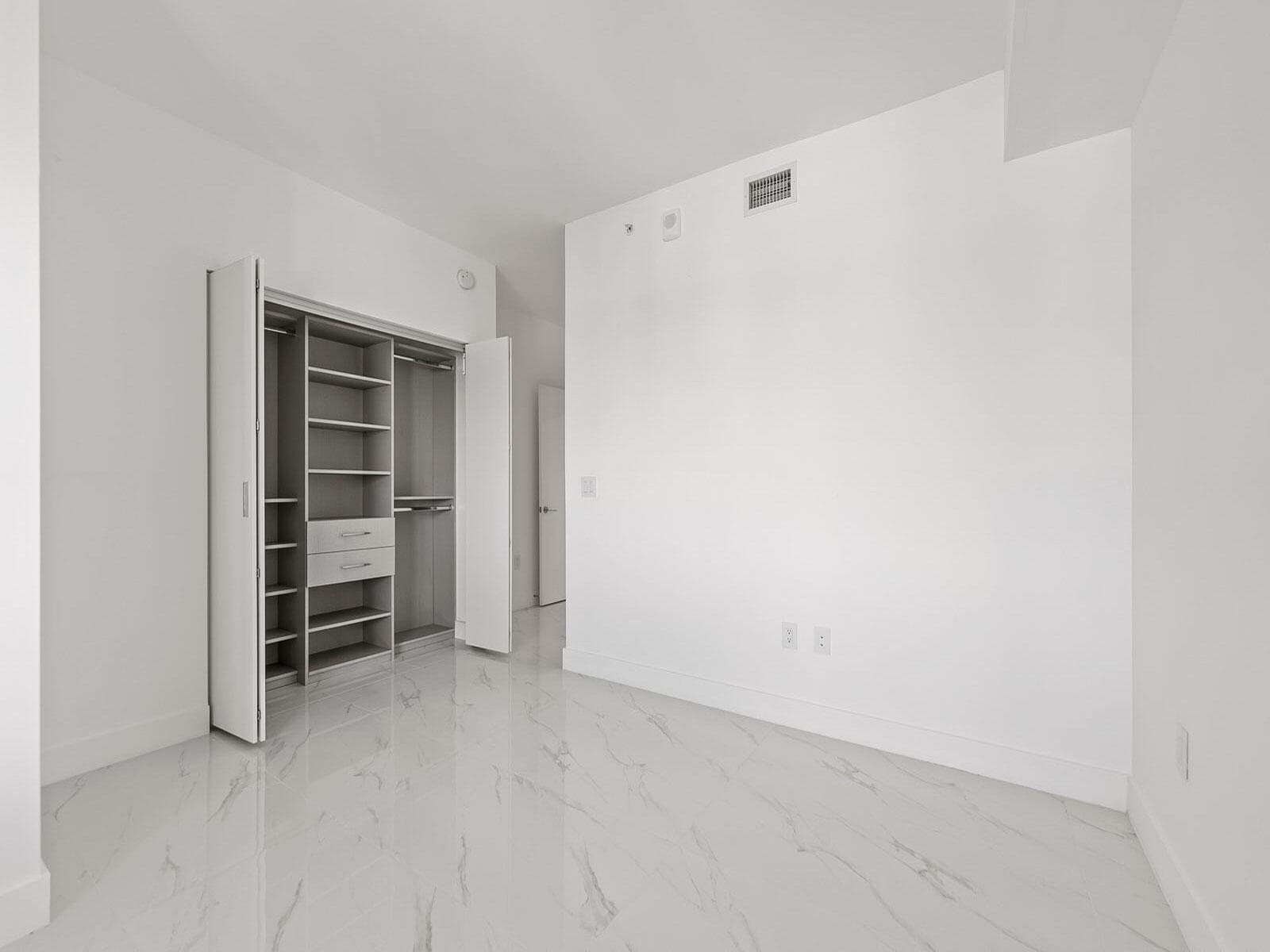 700 NE 24th Street 3002, Miami, FL 33137 — photo 22 of 64