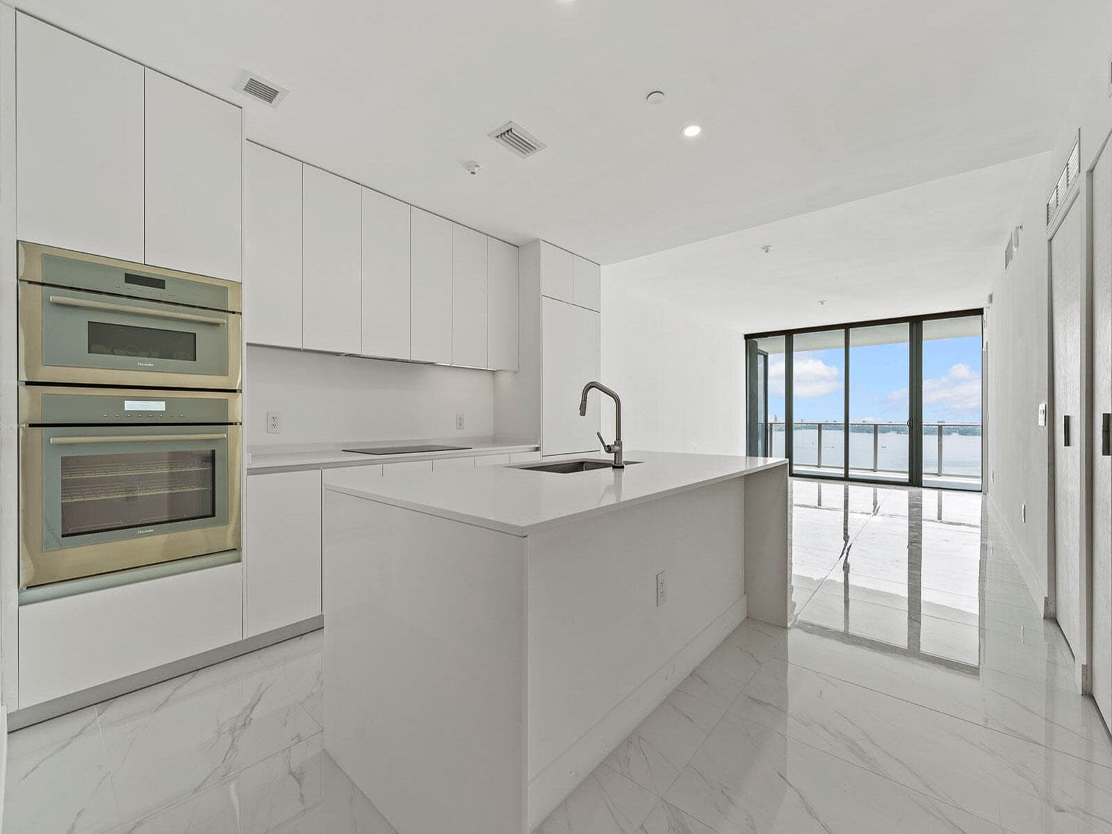 700 NE 24th Street 3002, Miami, FL 33137 — photo 6 of 64