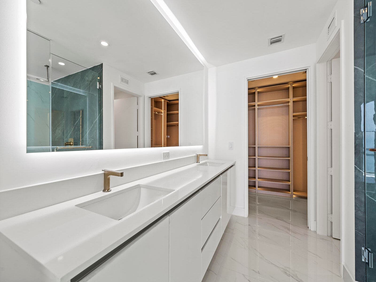 700 NE 24th Street 3002, Miami, FL 33137 — photo 15 of 64