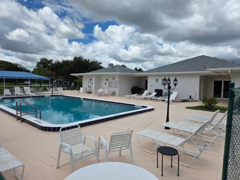 7205 W Oakridge Circle, Lake Worth, FL 33462 — photo 18 of 21