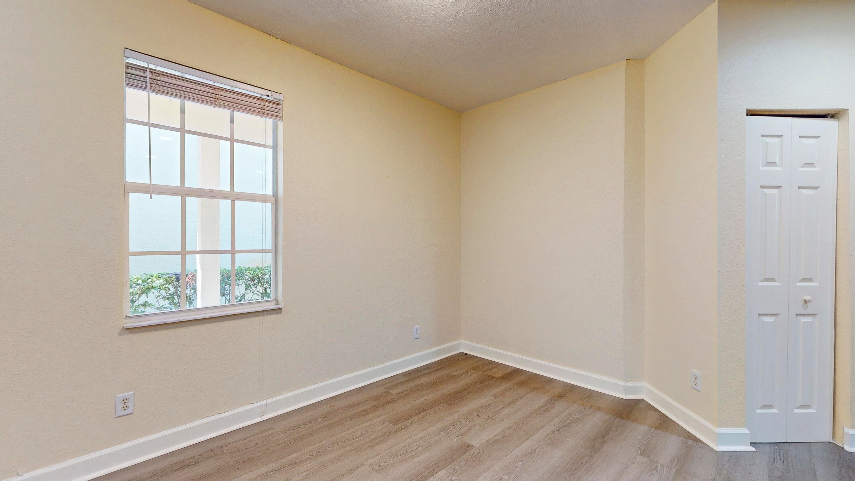 2558 SE Pineland Drive, Port St. Lucie, FL 34952 — photo 11 of 37