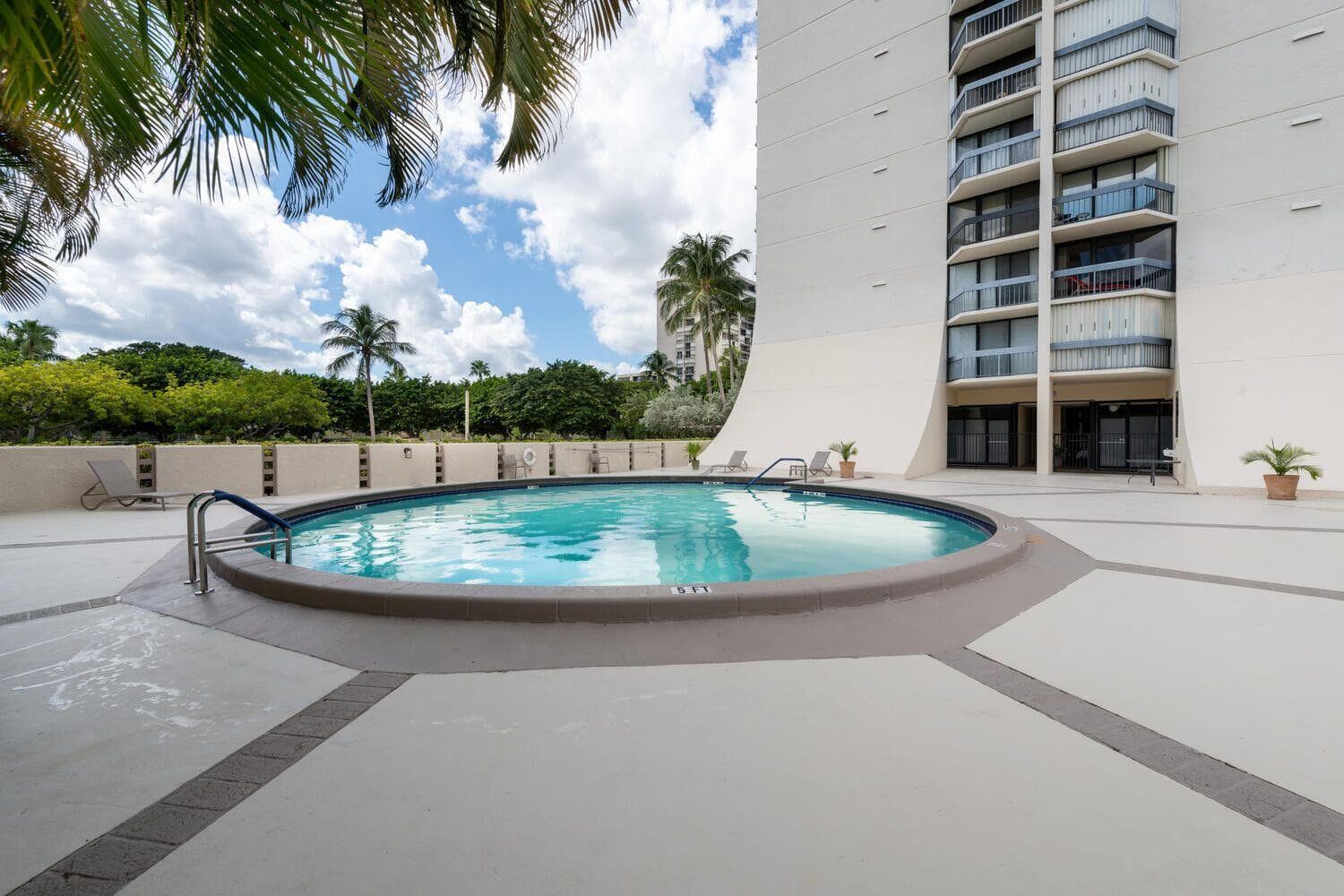 2400 Presidential Way 801, West Palm Beach, FL 33401 — photo 40 of 42