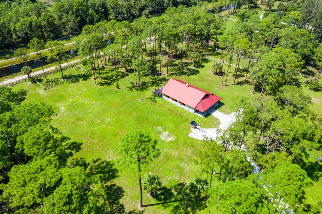 1835 Stallion Drive Stalls, Loxahatchee, FL 33470 — photo 15 of 35