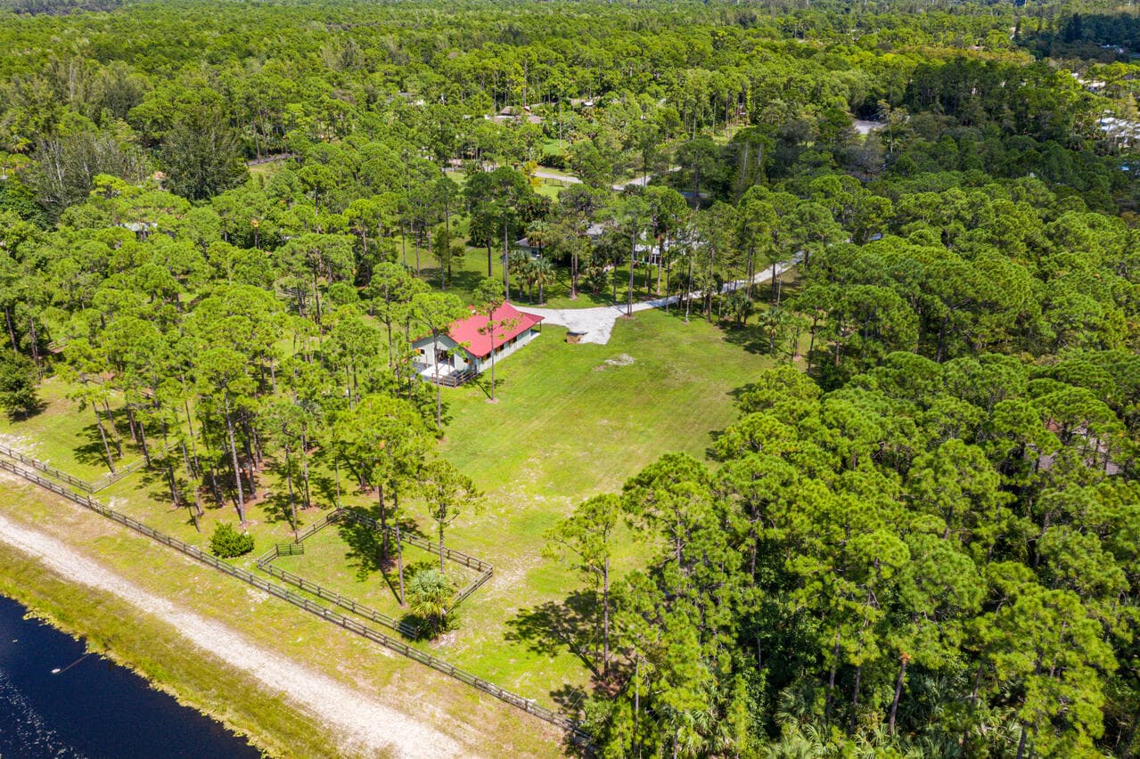 1835 Stallion Drive Stalls, Loxahatchee, FL 33470 — photo 16 of 35