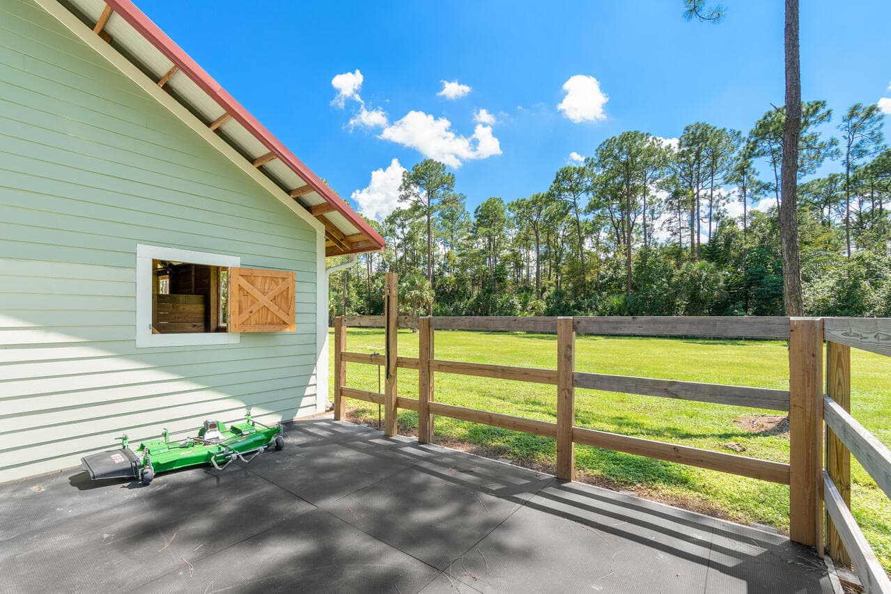 1835 Stallion Drive Stalls, Loxahatchee, FL 33470 — photo 20 of 35