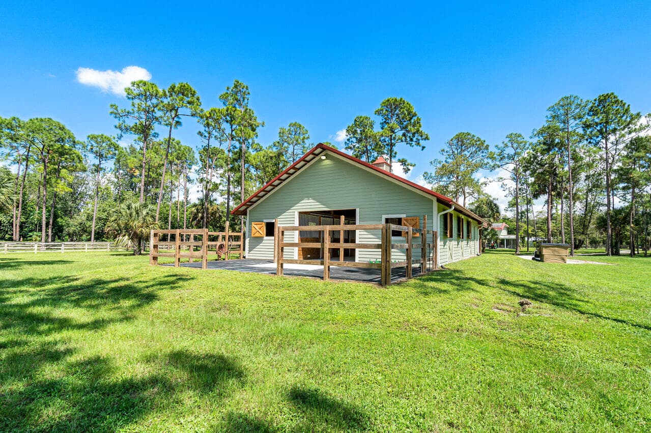 1835 Stallion Drive Stalls, Loxahatchee, FL 33470 — photo 22 of 35