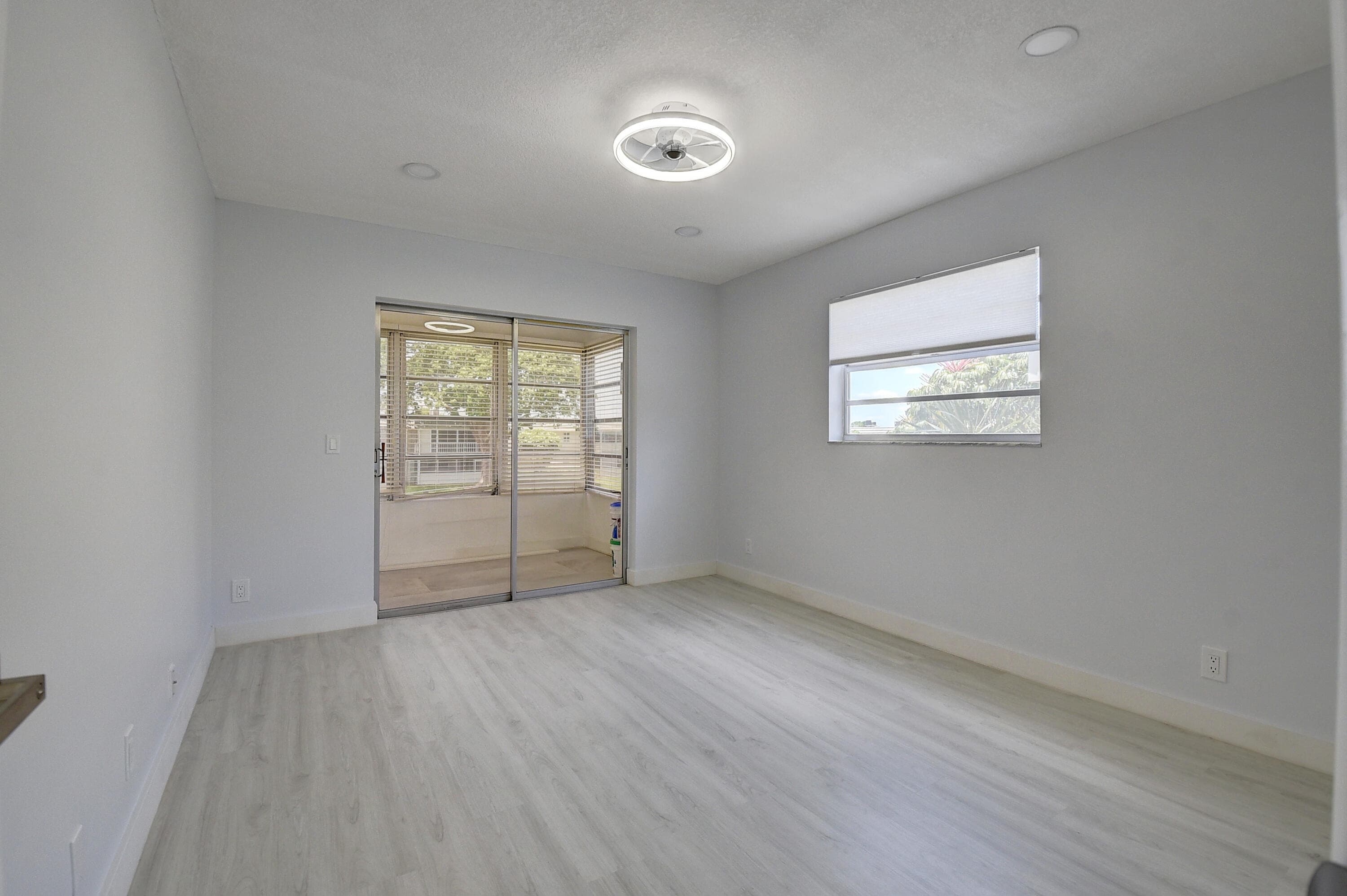 318 Monaco G G, Delray Beach, FL 33446 — photo 23 of 31