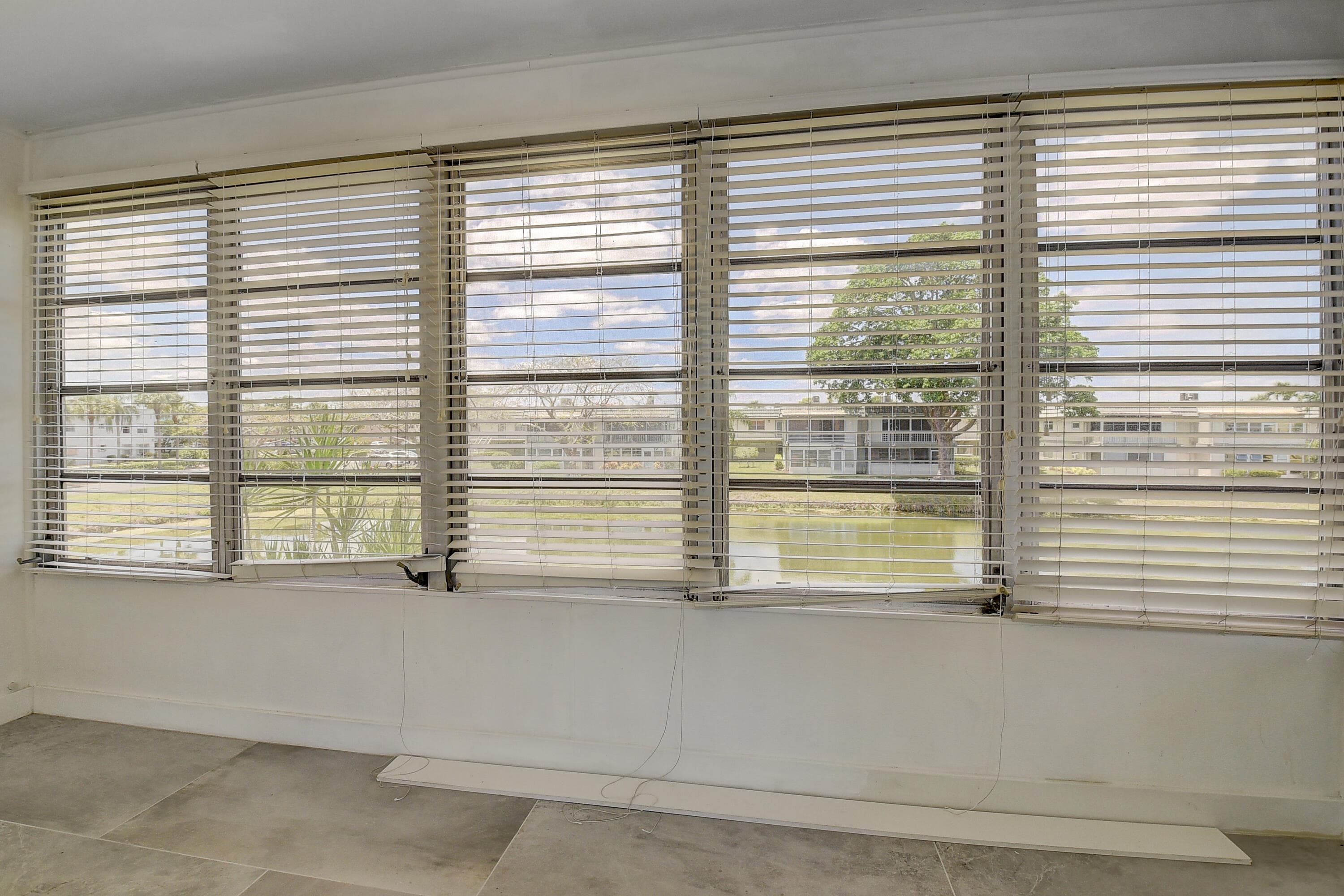 318 Monaco Boulevard G, Delray Beach, FL 33446 — photo 21 of 31
