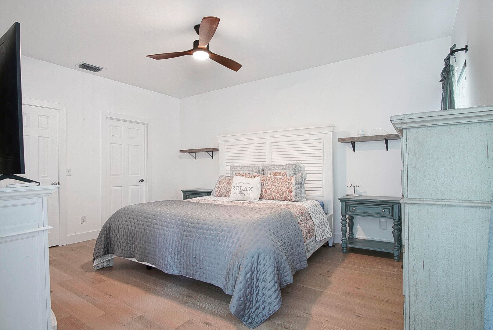 580 W Pointe Court SW, Vero Beach, FL 32962 — photo 27 of 35