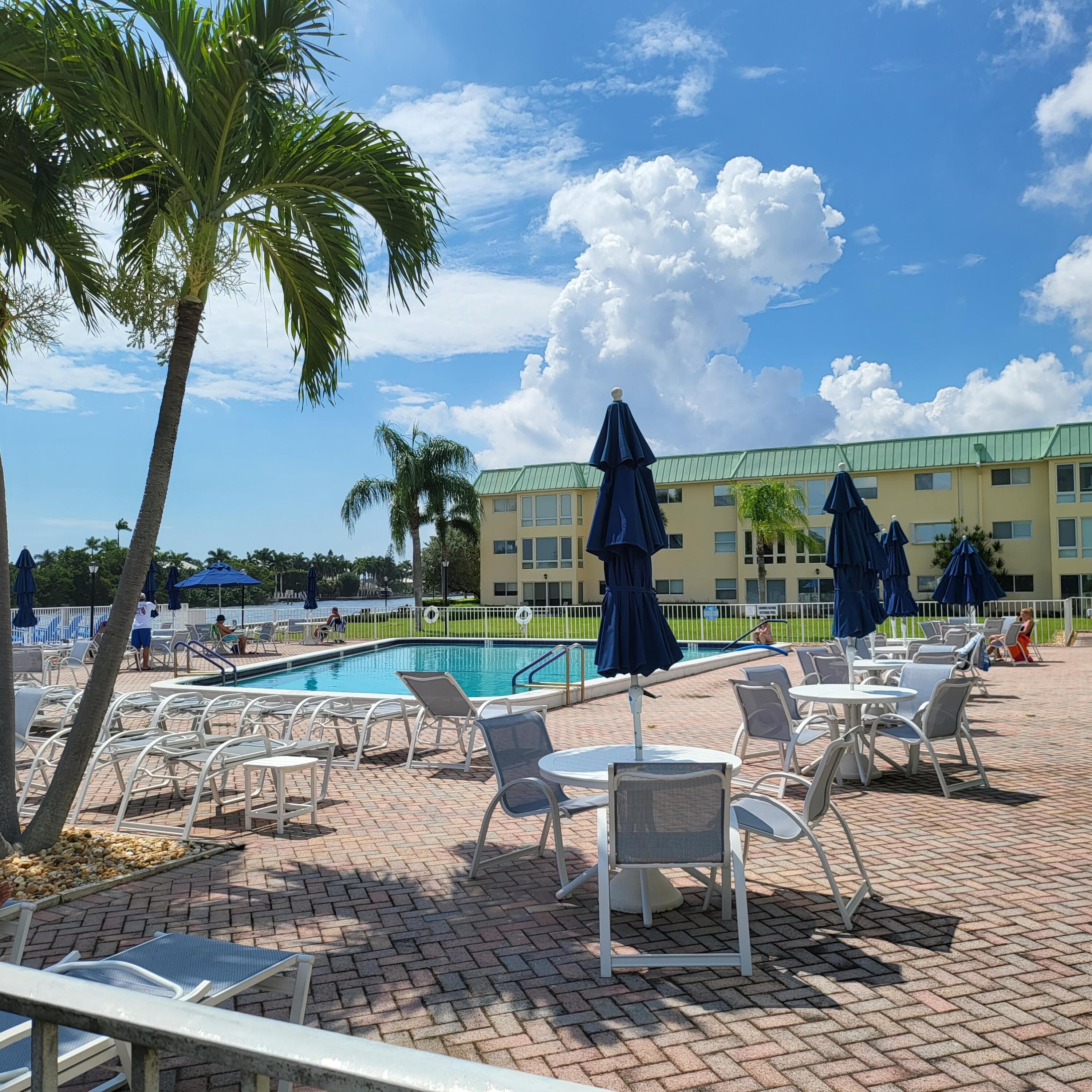 23 Colonial Club Drive 200, Boynton Beach, FL 33435 — photo 14 of 18