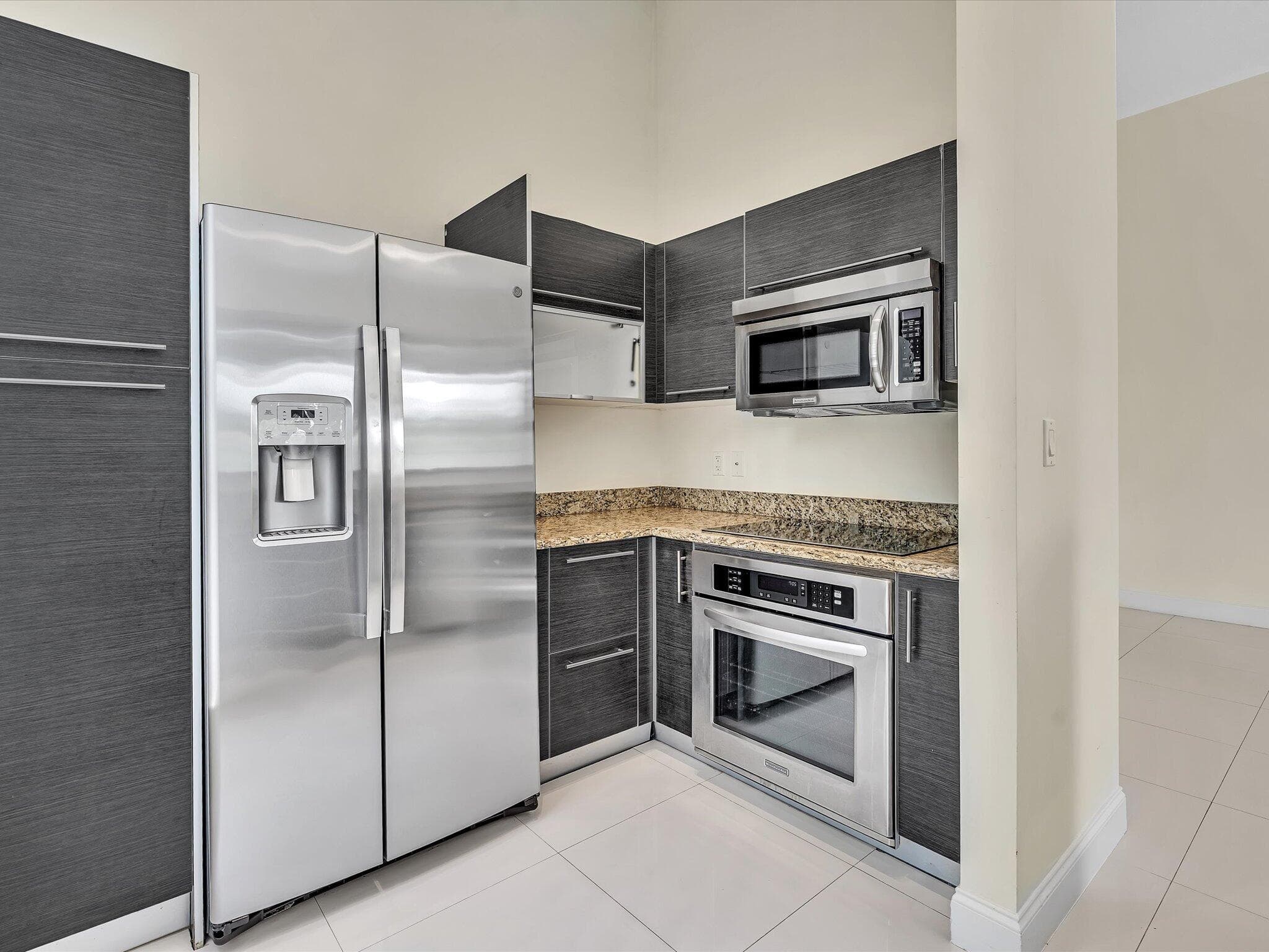 550 Okeechobee Boulevard 122, West Palm Beach, FL 33401 — photo 6 of 53