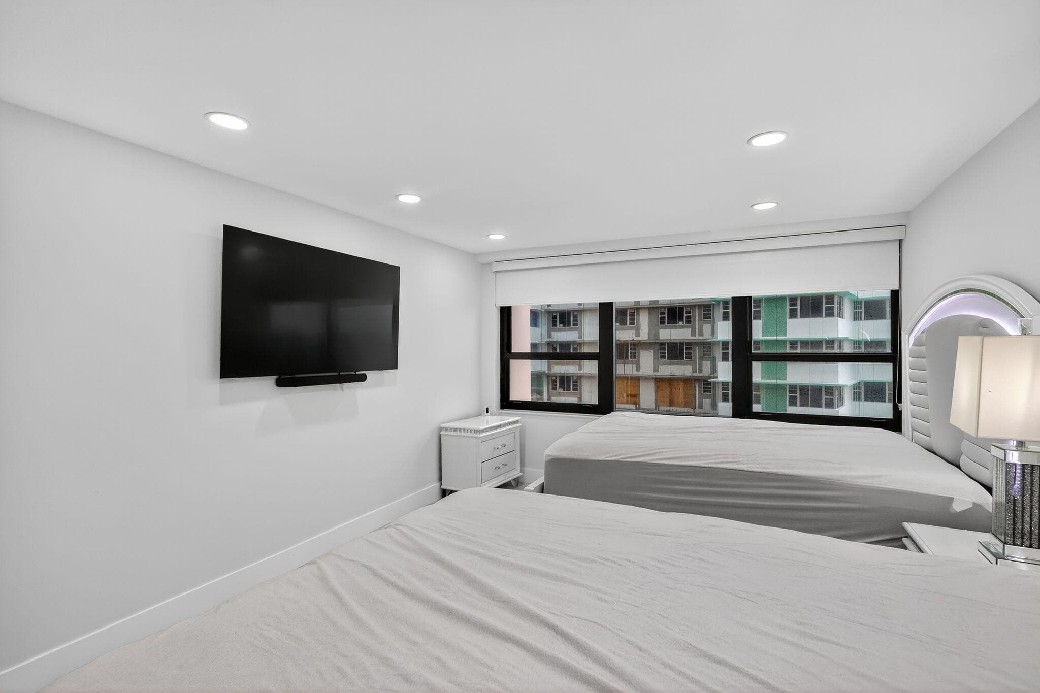 5225 Collins Avenue 1408, Miami Beach, FL 33140 — photo 11 of 37