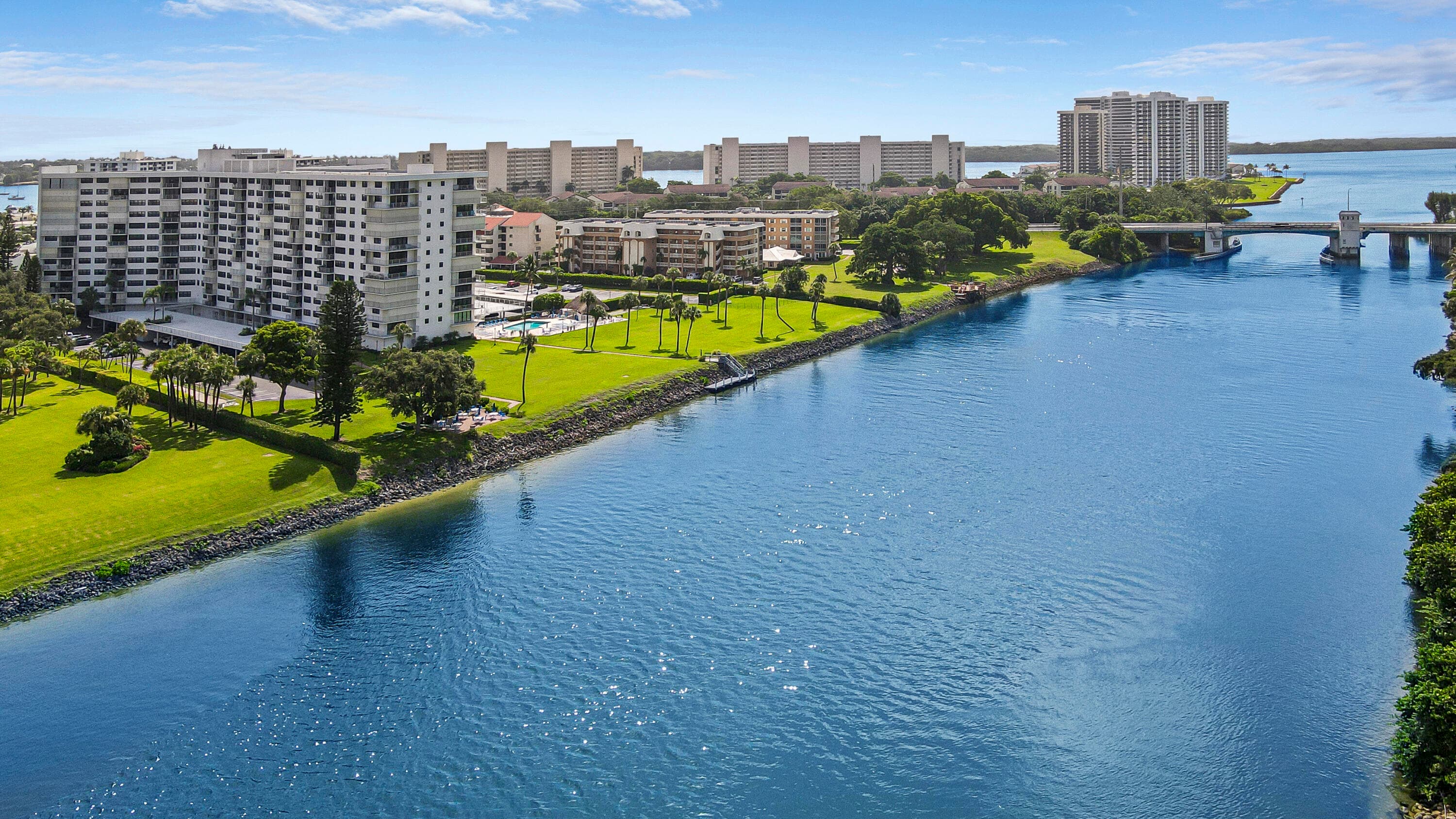 336 Golfview Road 1016, North Palm Beach, FL 33408 — photo 57 of 58
