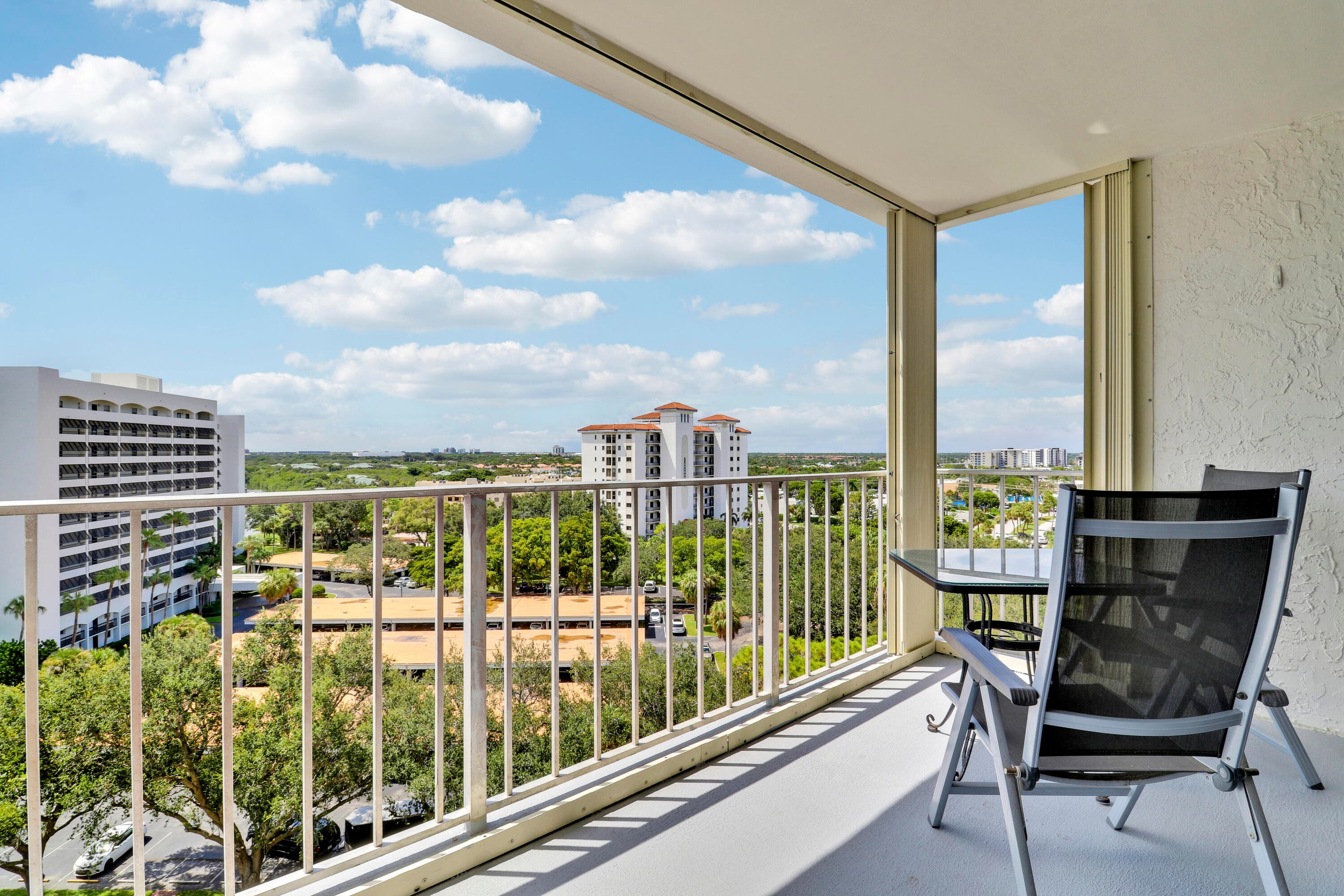 336 Golfview Road 1016, North Palm Beach, FL 33408 — photo 17 of 58