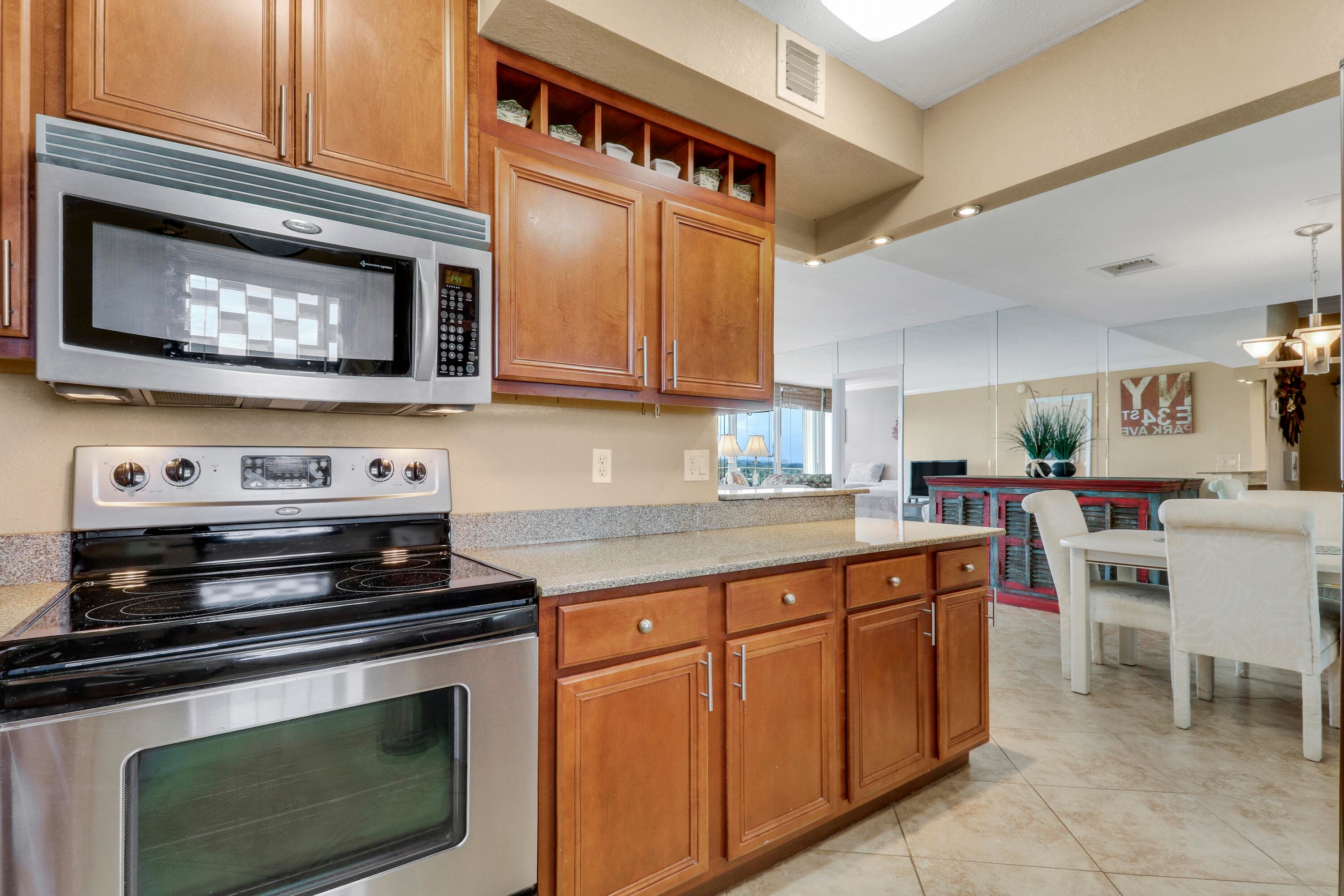 336 Golfview Road 1016, North Palm Beach, FL 33408 — photo 24 of 58