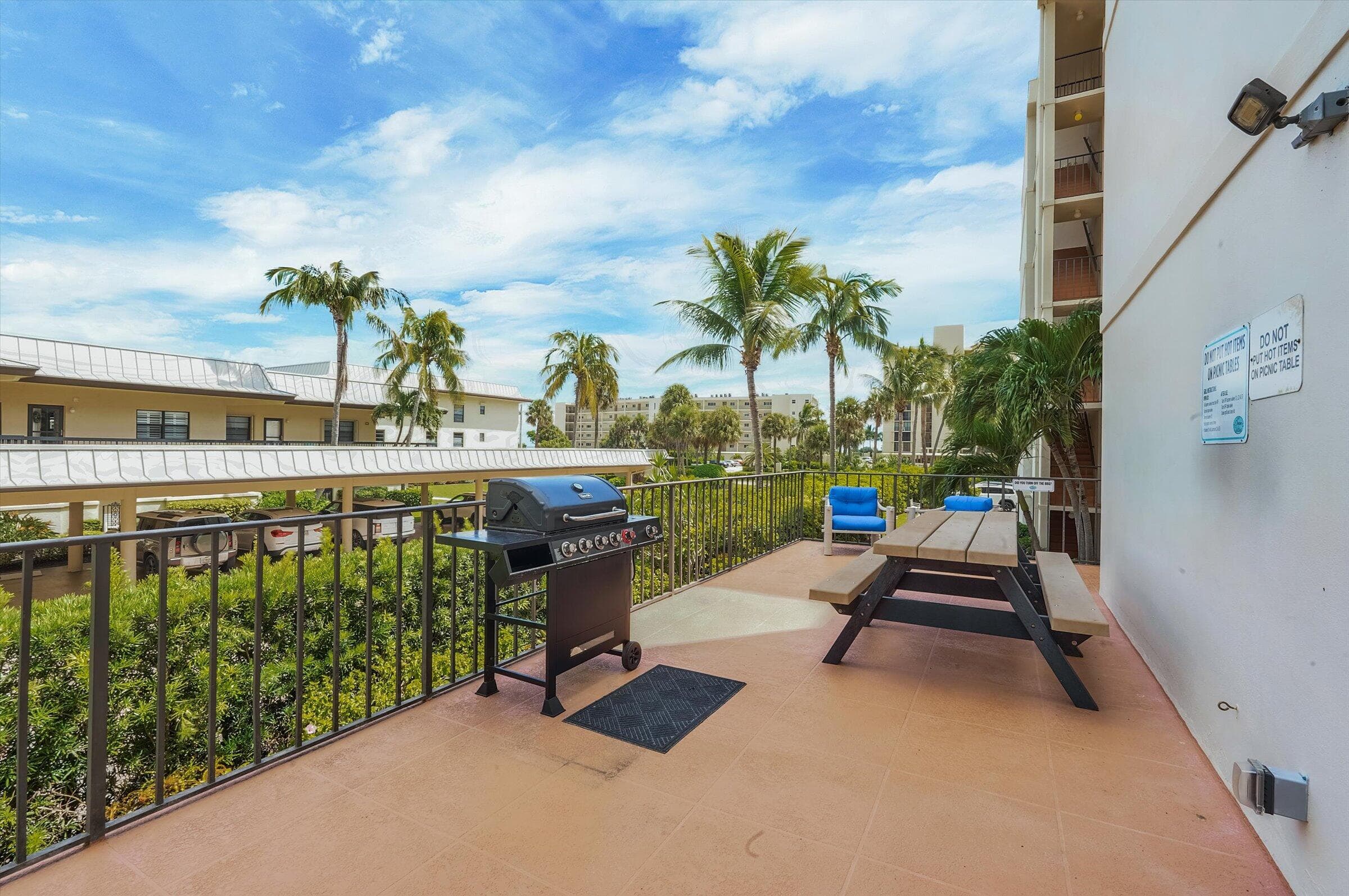 225 Beach Road 205, Tequesta, FL 33469 — photo 23 of 43
