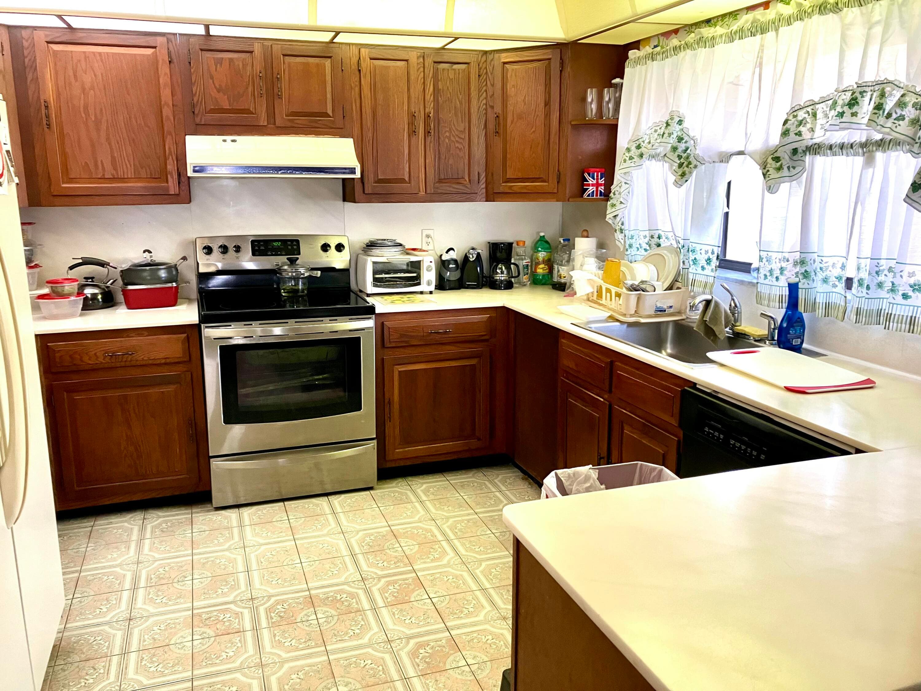 Single Family Residence in Royal Palm Beach — photo 5 of 5